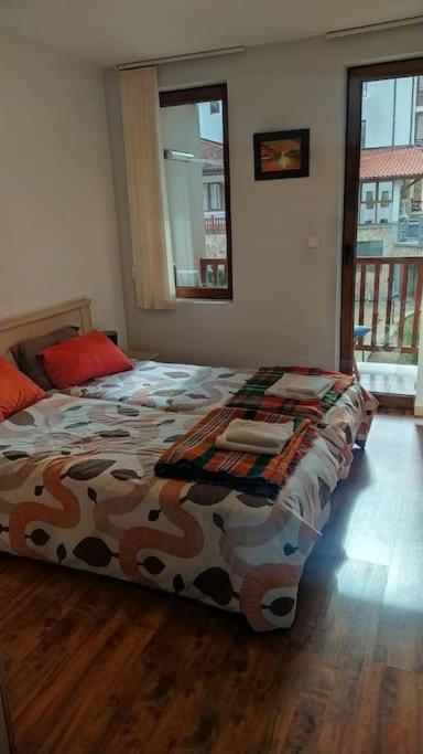 2BR mountain view, SPA, parking, ski piste