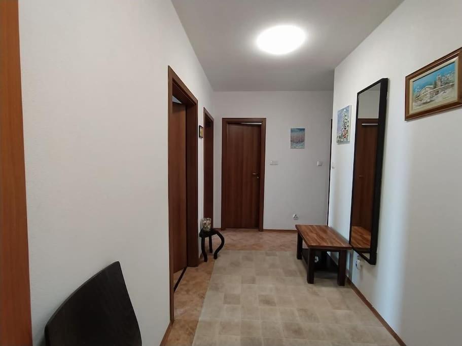 2BR mountain view, SPA, parking, ski piste