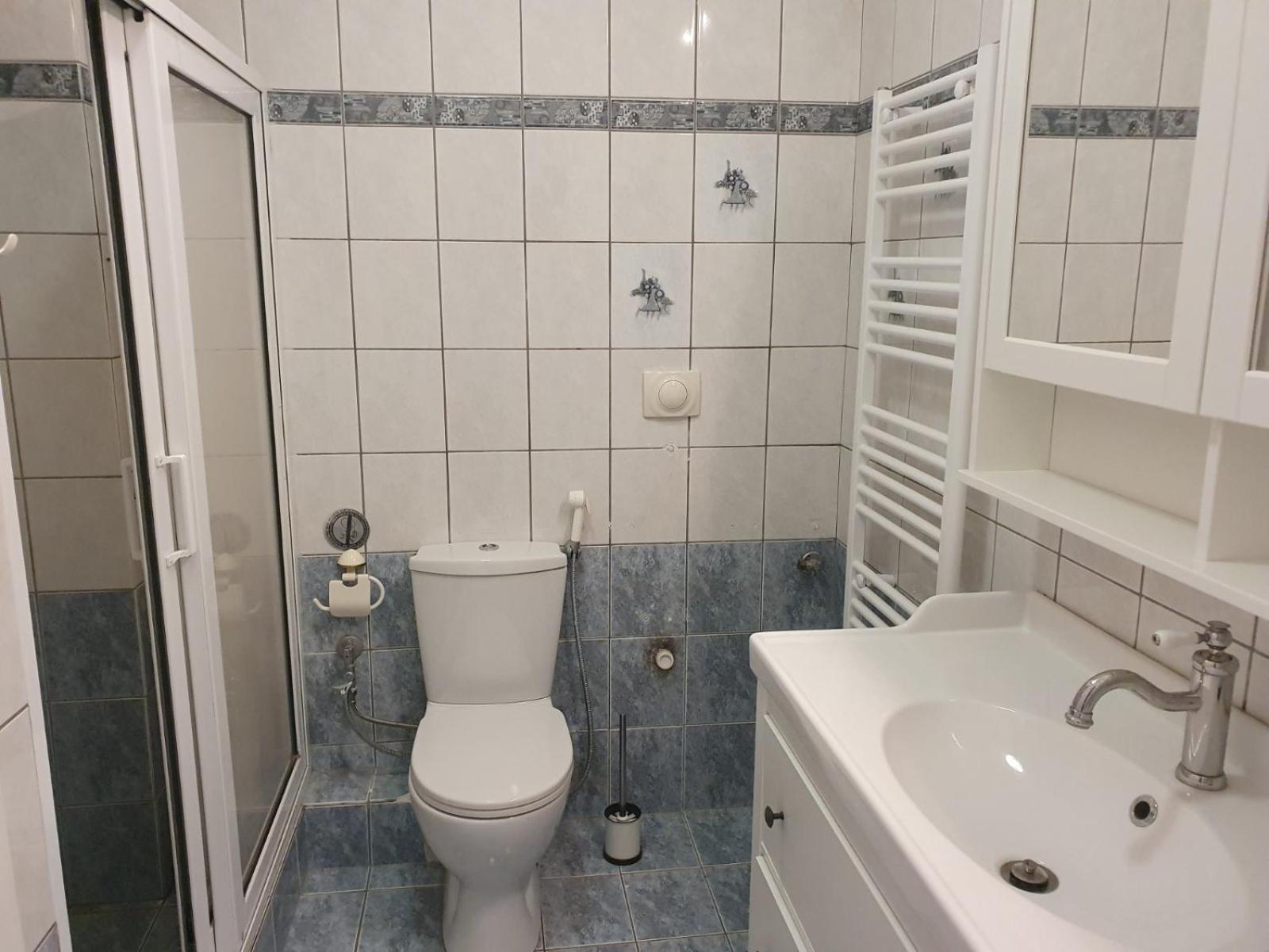 Kavouri Seaside 85sqm Apartment 5' from the beach