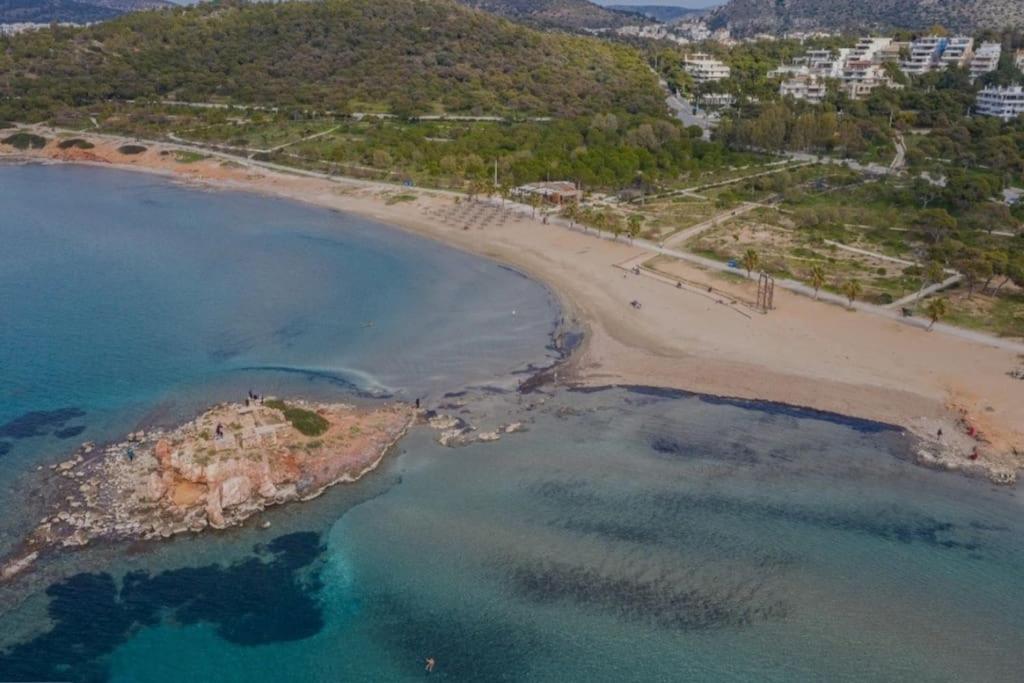 Kavouri Seaside 85sqm Apartment 5' from the beach