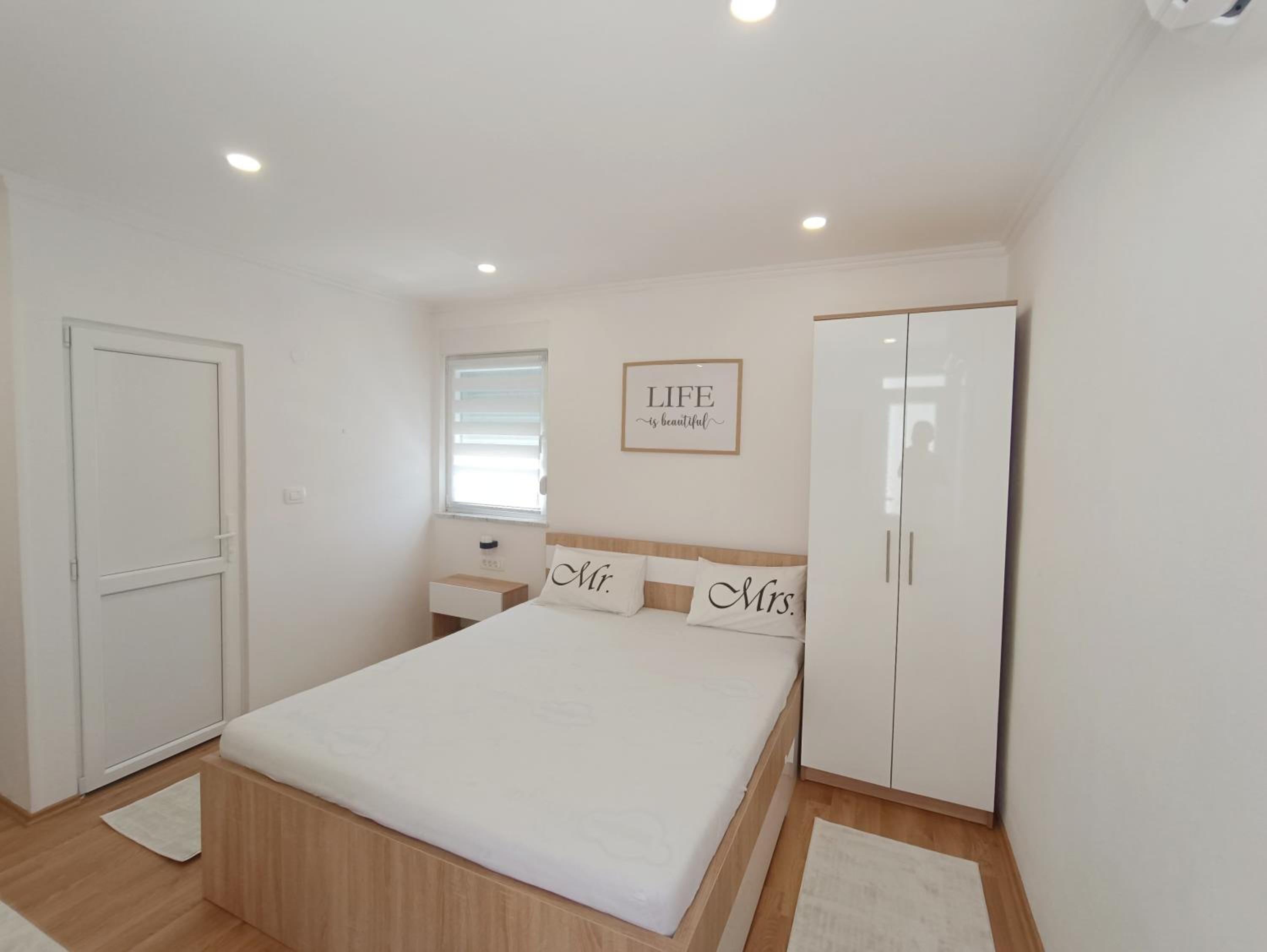 Apartment Windrose