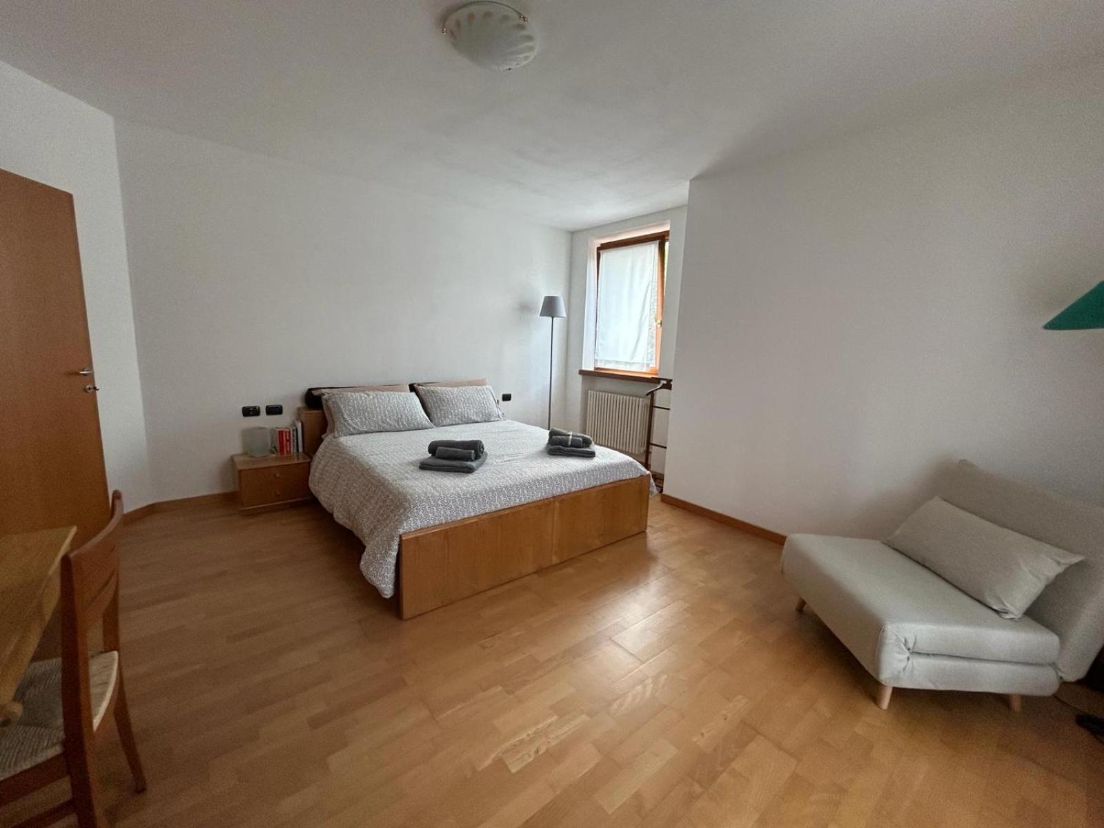 4 Seasons Apartment