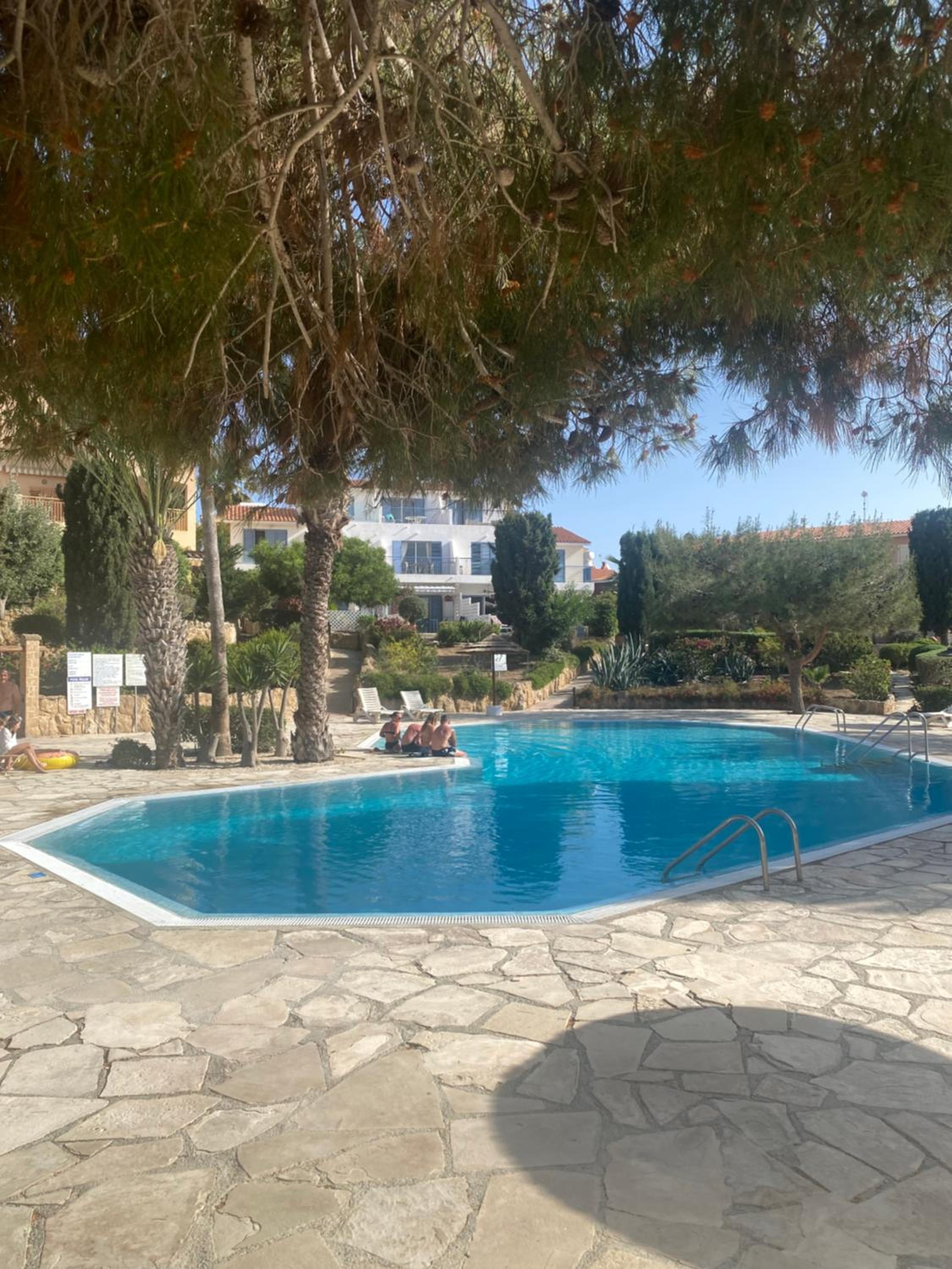 Newly renovated- Regina Gardens 1, Venus Beach 500 m, Sea&Sunsets view, license ooo7141