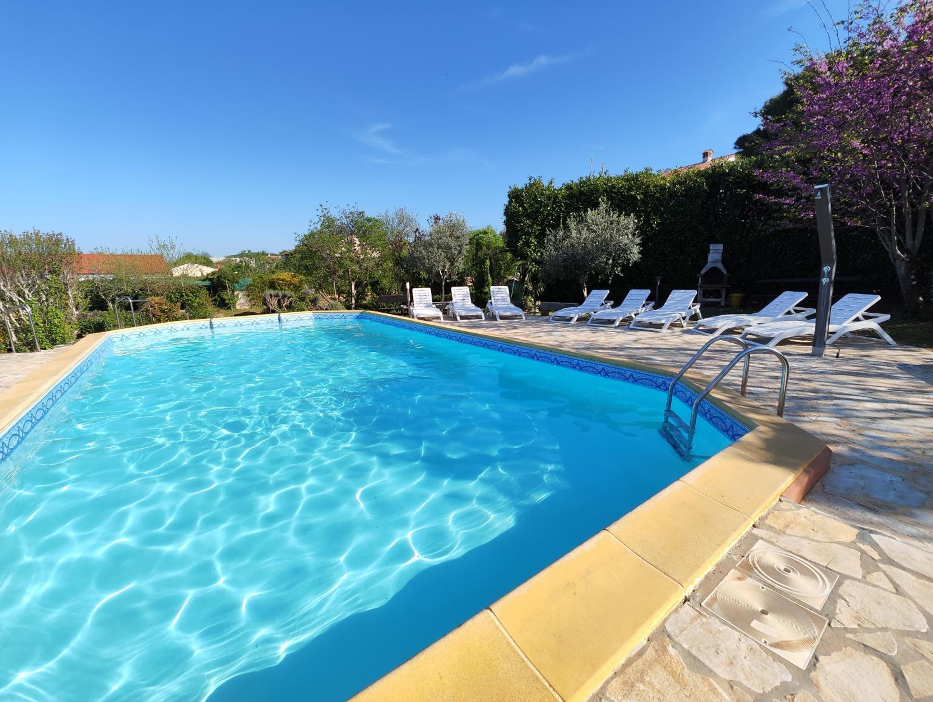 Villa 4 Murri view 3