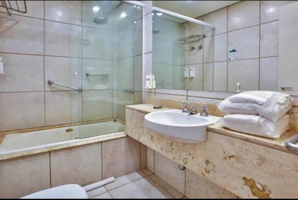Flat VII - Apto dentro do Hotel - Rua Quintana
