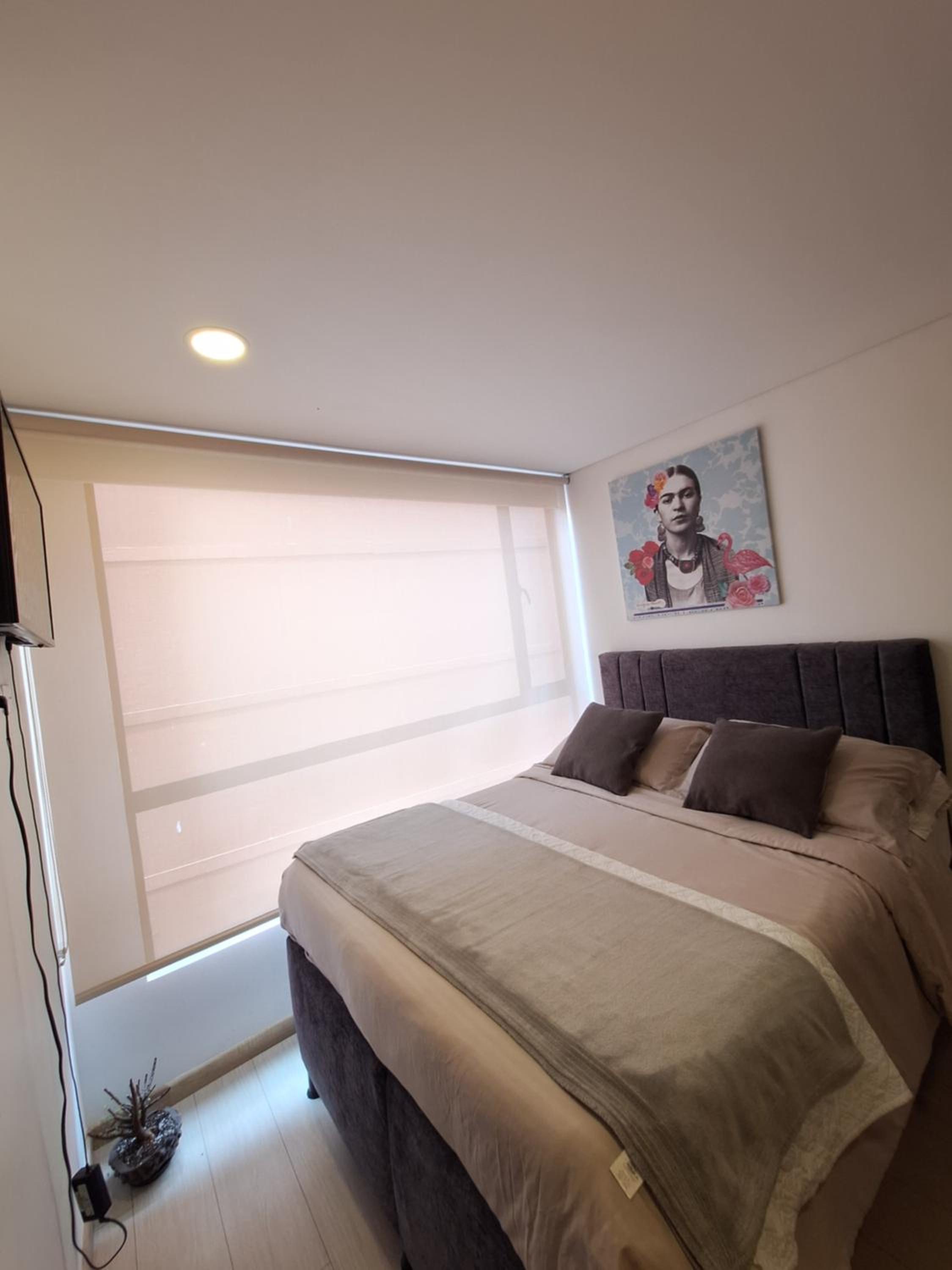 Estudio en edificio con piscina climatizada