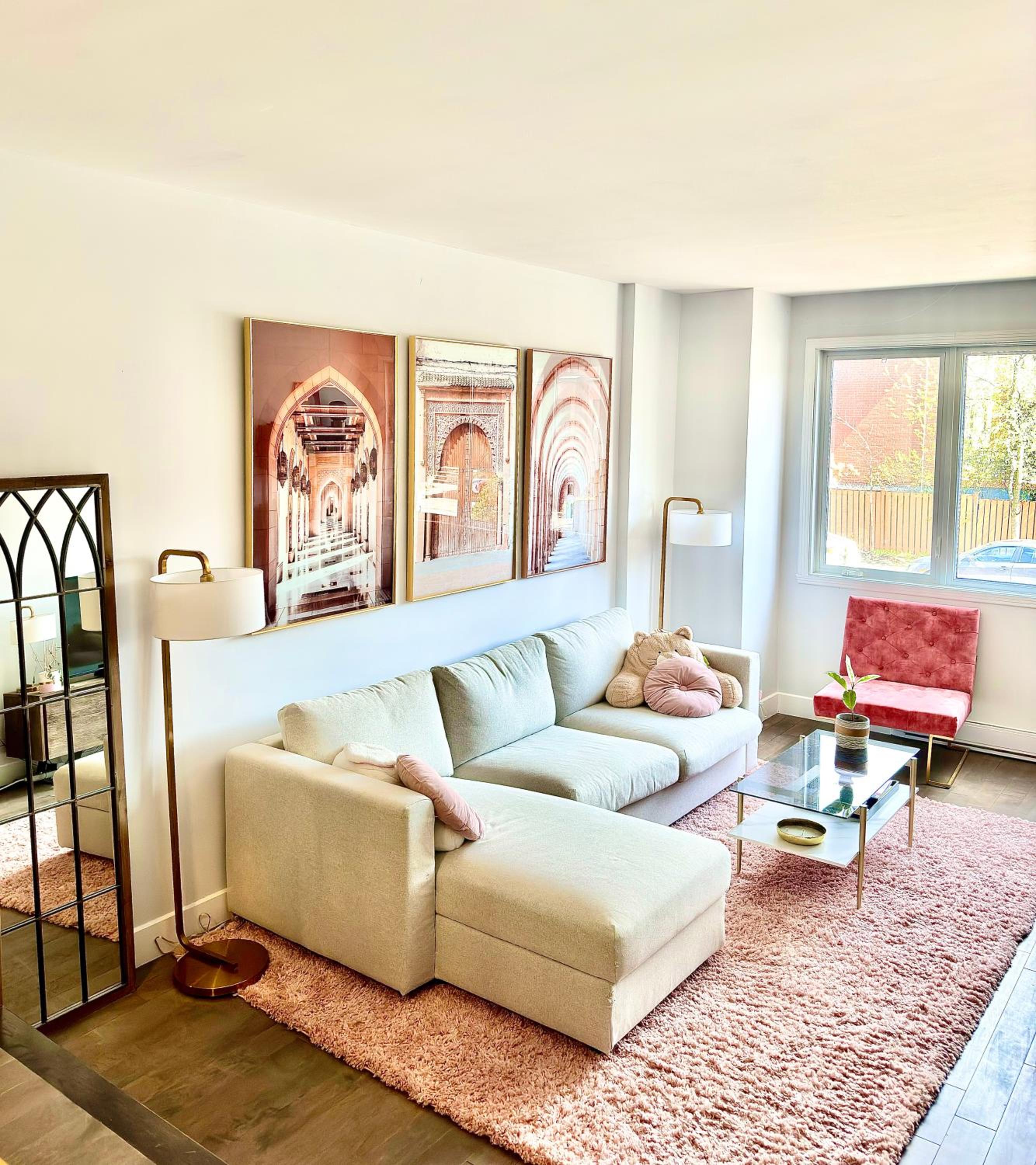 Beautiful Luxury Shared Home in Montreal