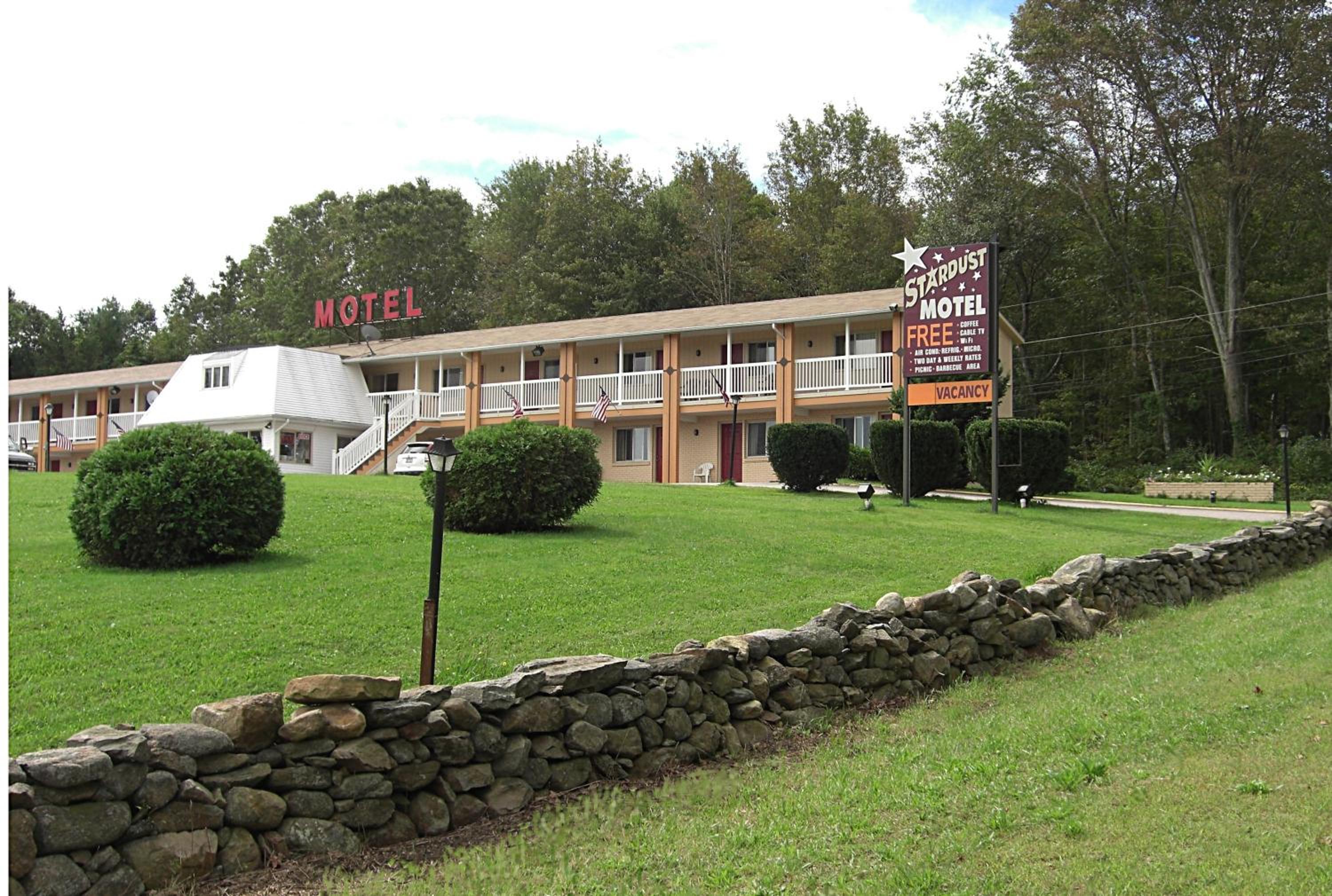Stardust Motel view 4
