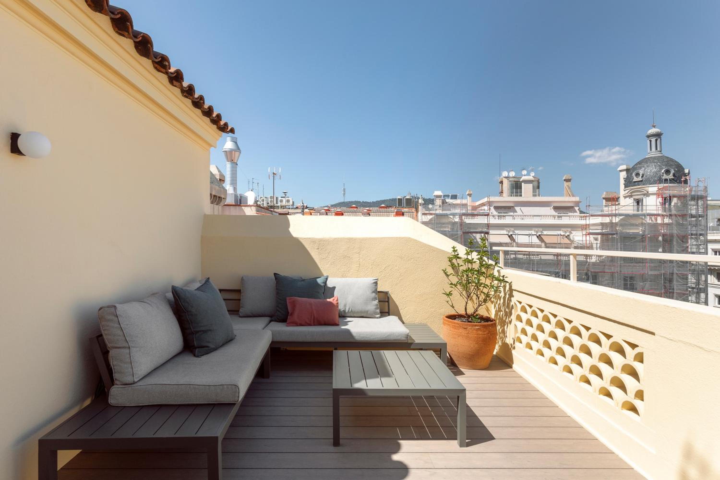 C211 Barcelona - Simaba Group