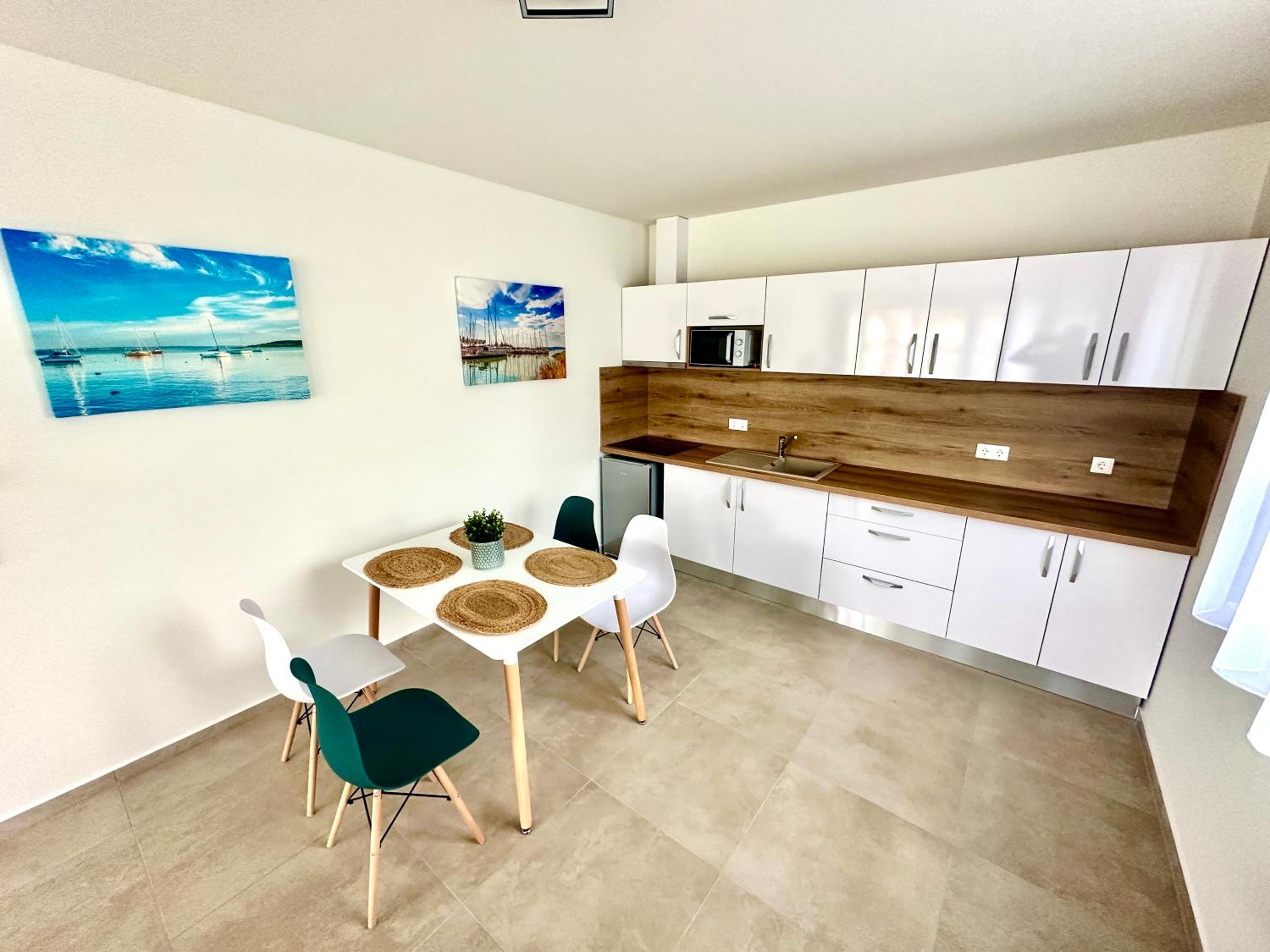 Ady Corner Prémium Apartmanok - Siófok