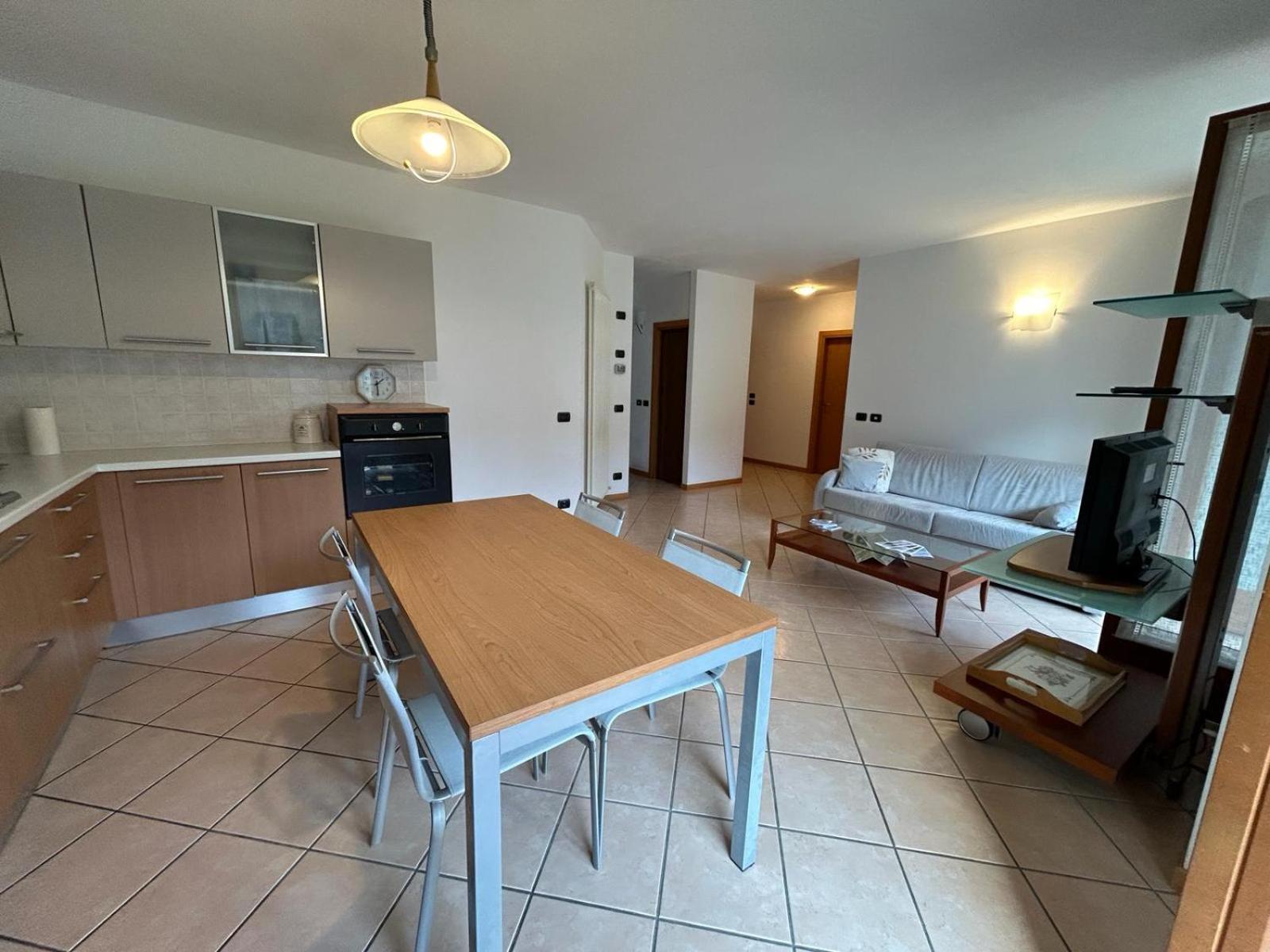 4 Seasons Apartment