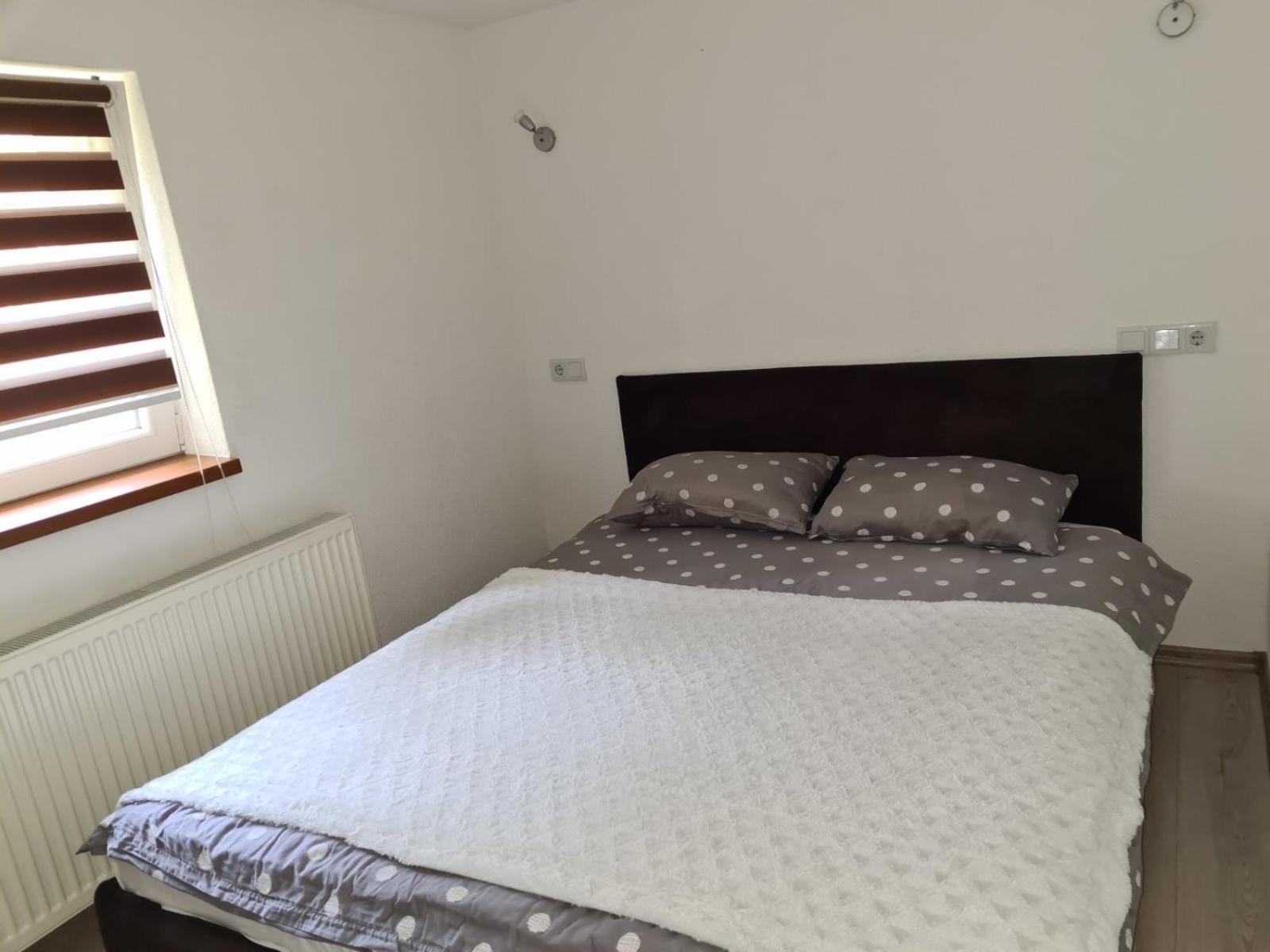 Leki Apartman