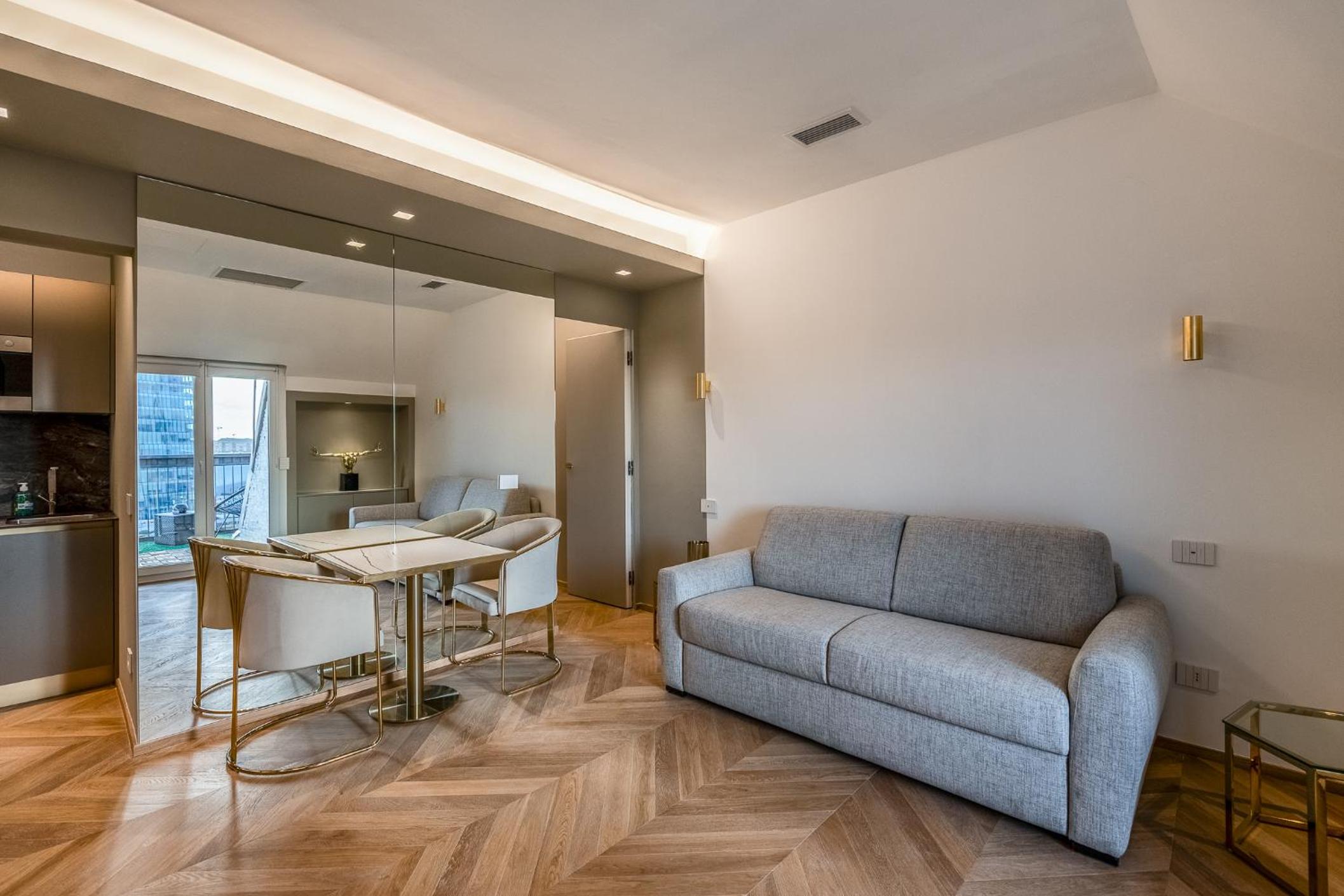 Luxury Skyview Suite - Citylife Apartment - MiCo