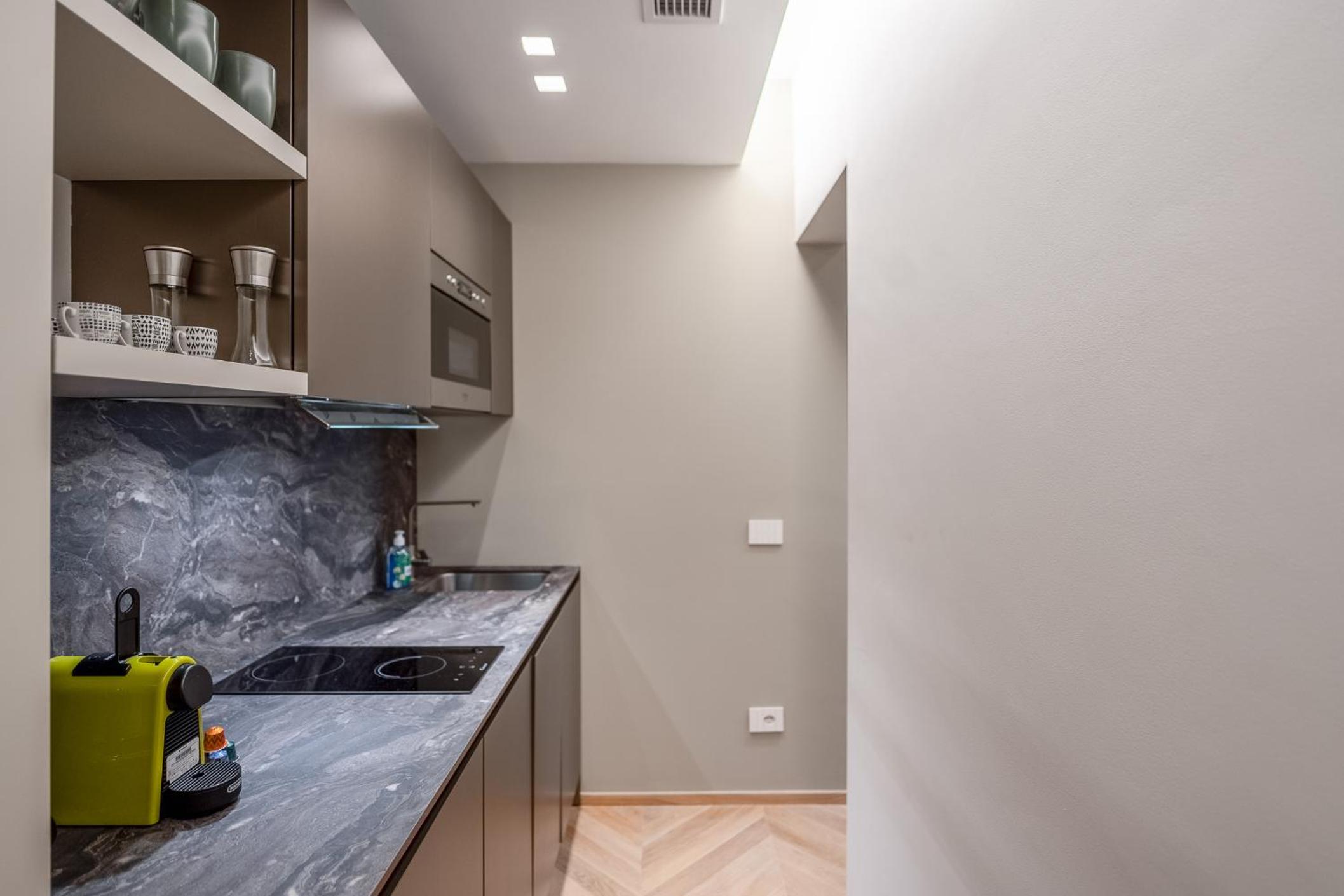 Luxury Skyview Suite - Citylife Apartment - MiCo