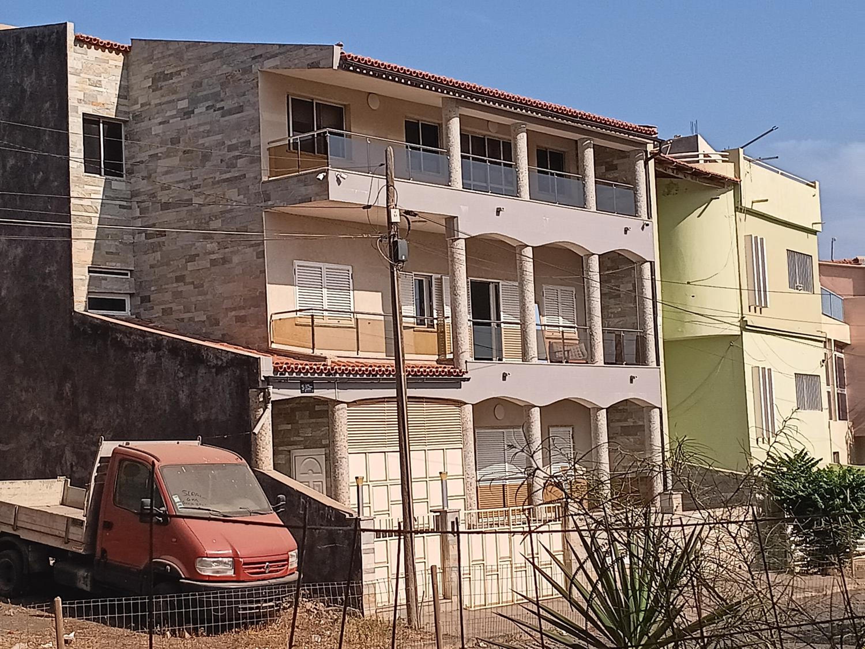 Cosy 3 bedroom apartment calm and landscape view