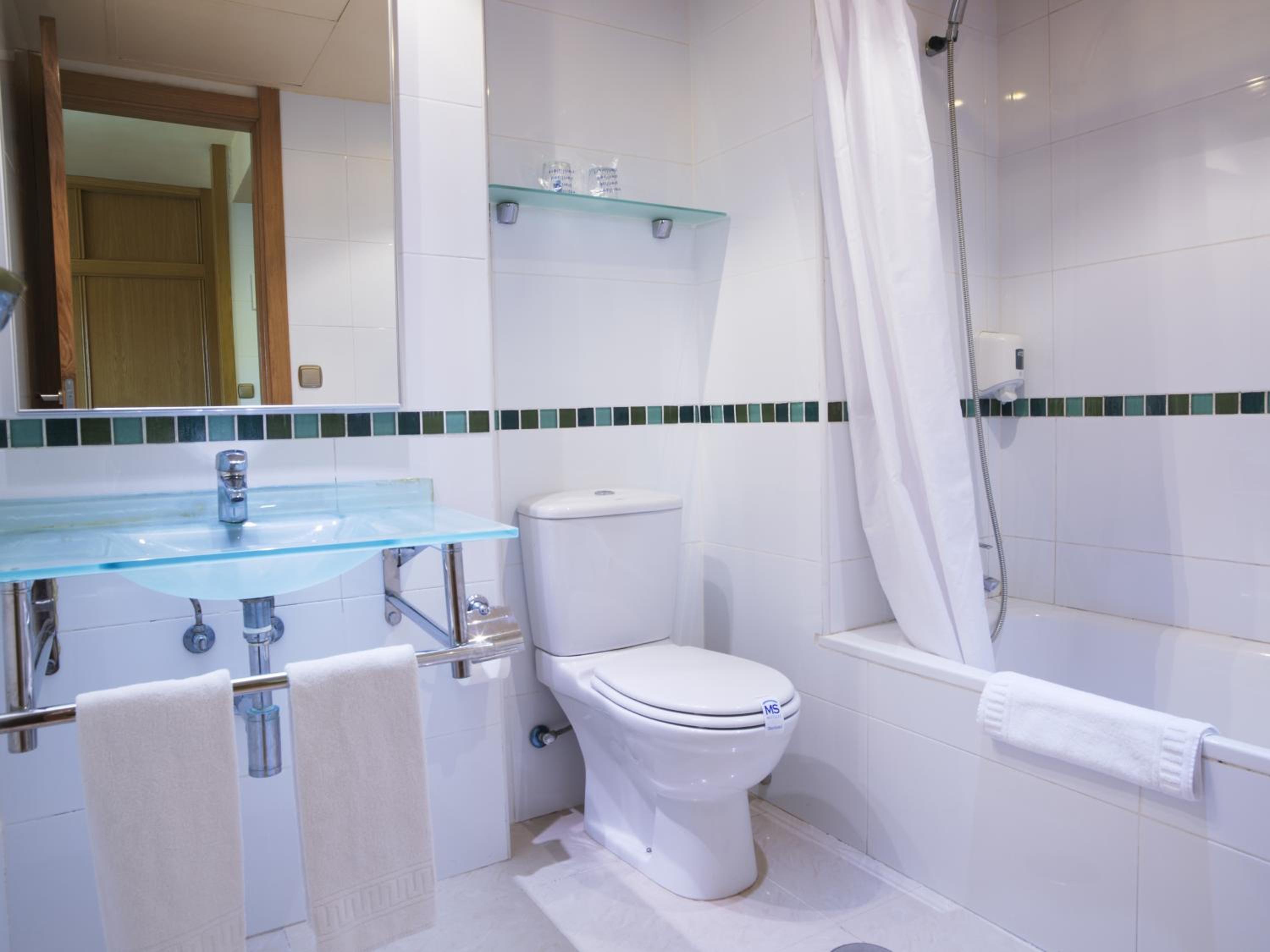 Apartamentos MS Puerto Marina, antes MS Pepita