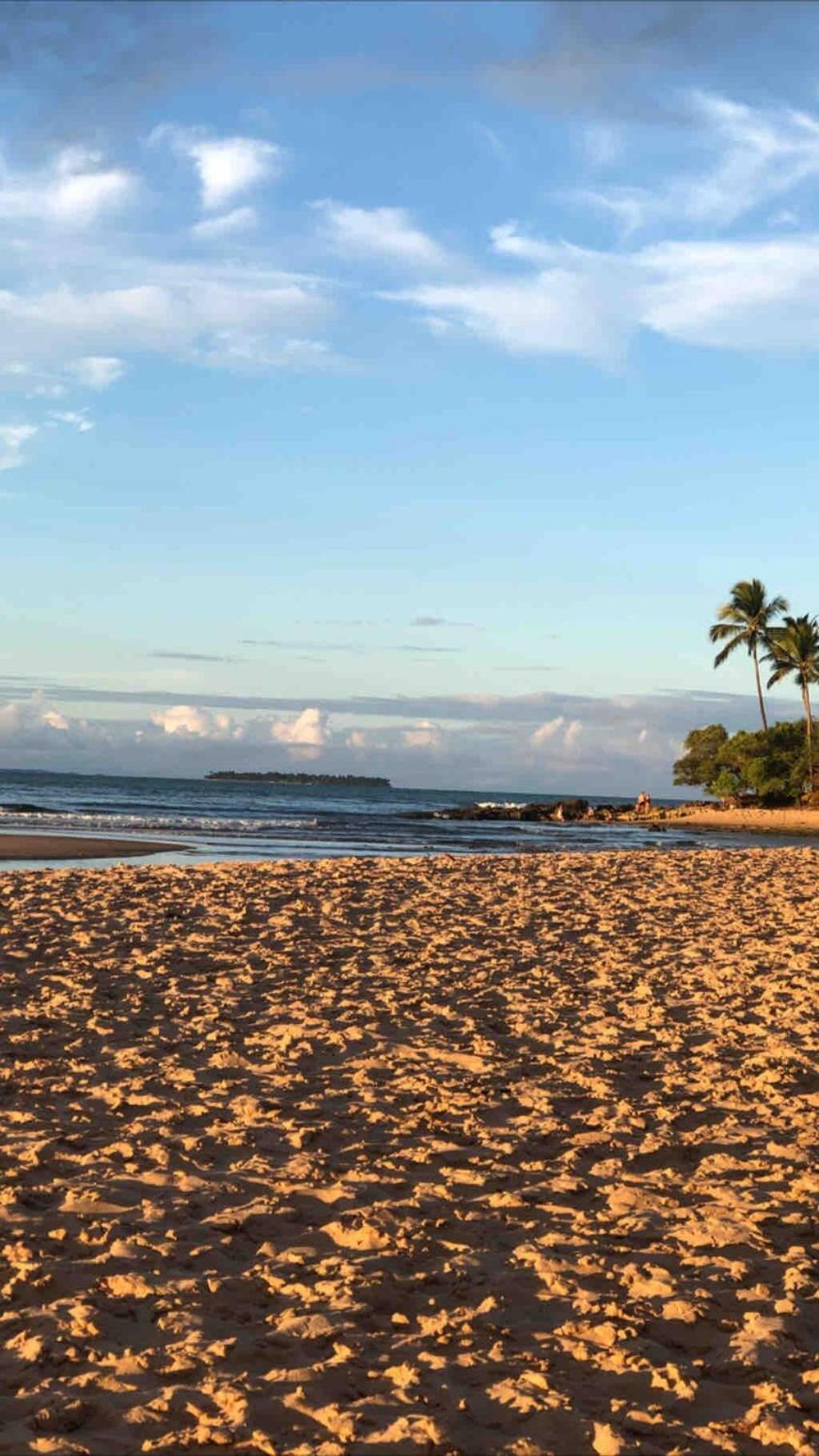 Flat Iansã em condomínio beira-mar com cozinha gourmet na varanda e piscina