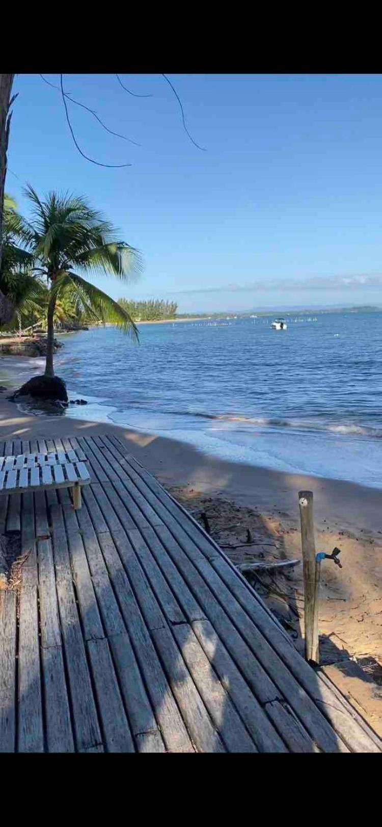 Flat Iansã em condomínio beira-mar com cozinha gourmet na varanda e piscina