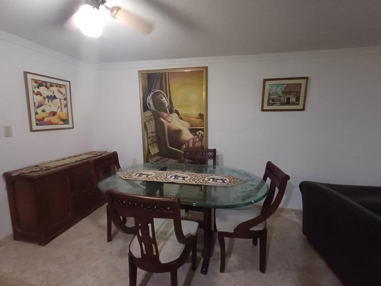 Apto Buritaca Piso 8