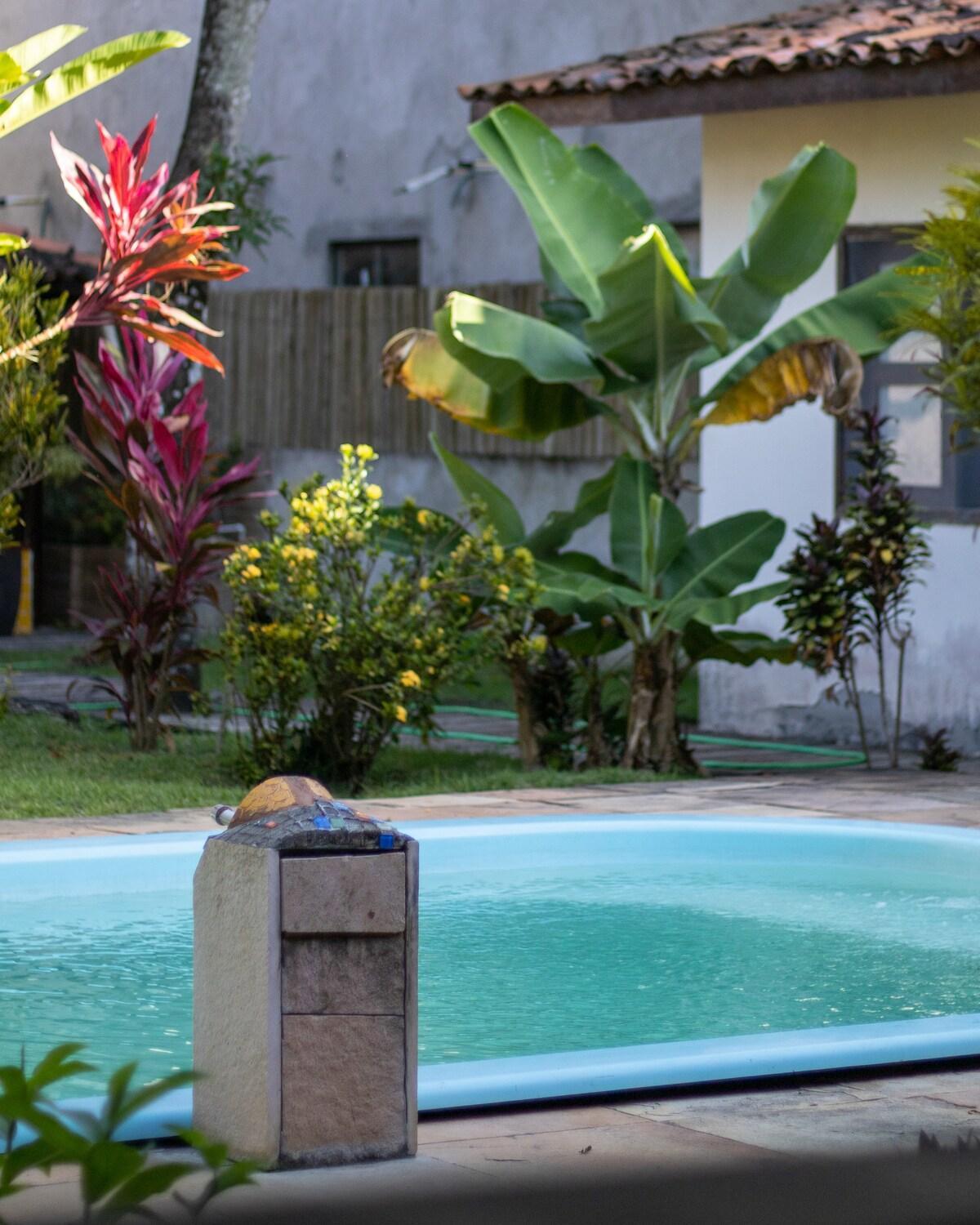 Flat Ewa, condominio beira mar, varandão, piscina, até 3 pessoas