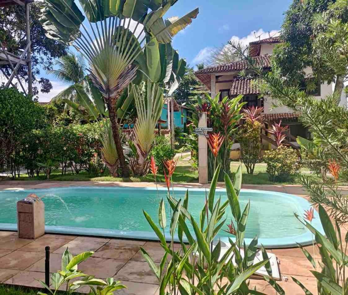 Apartamento Yemanjá, frente mar, varandão, até 4 pessoas