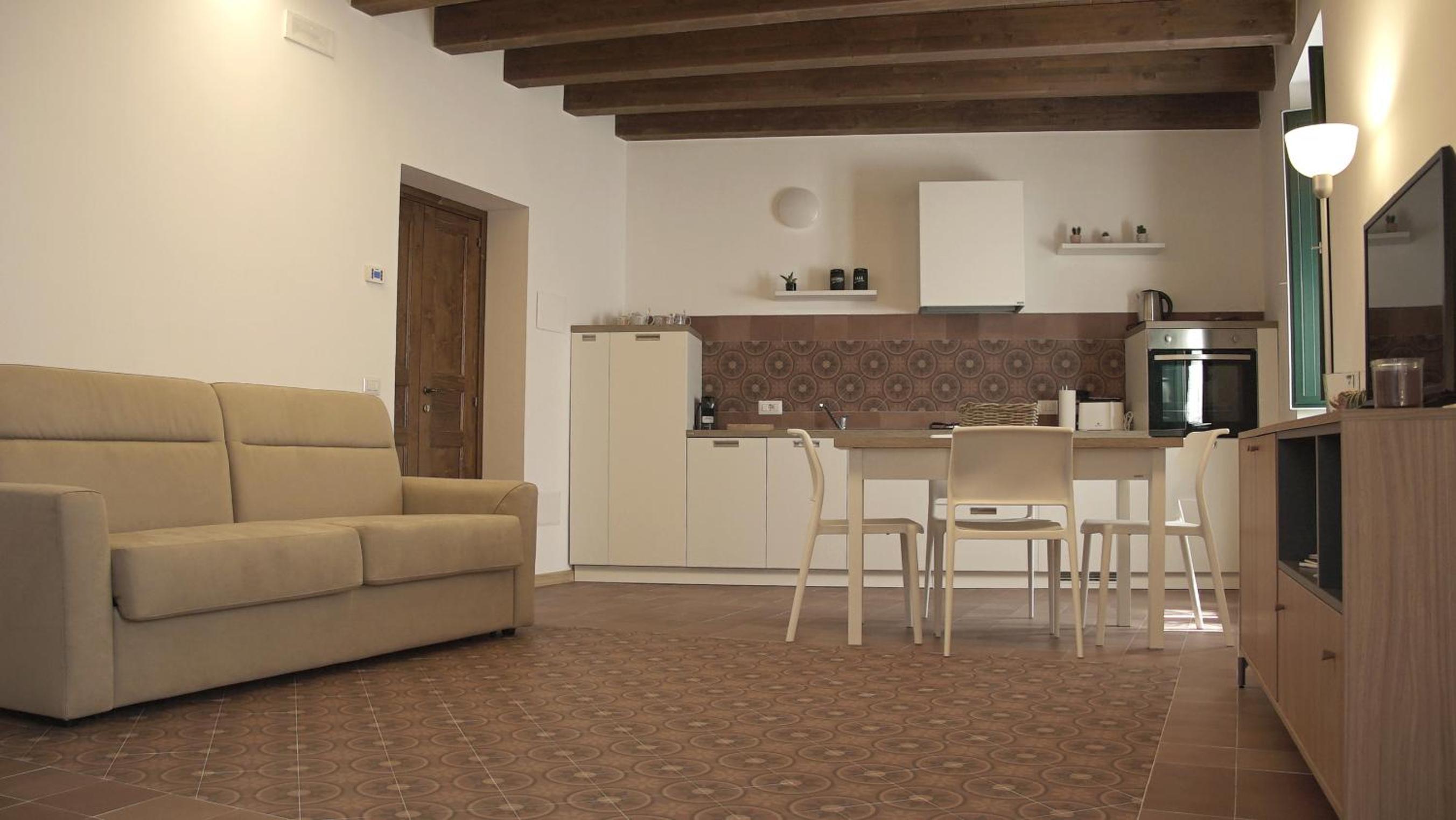 Il Palazzetto view 4
