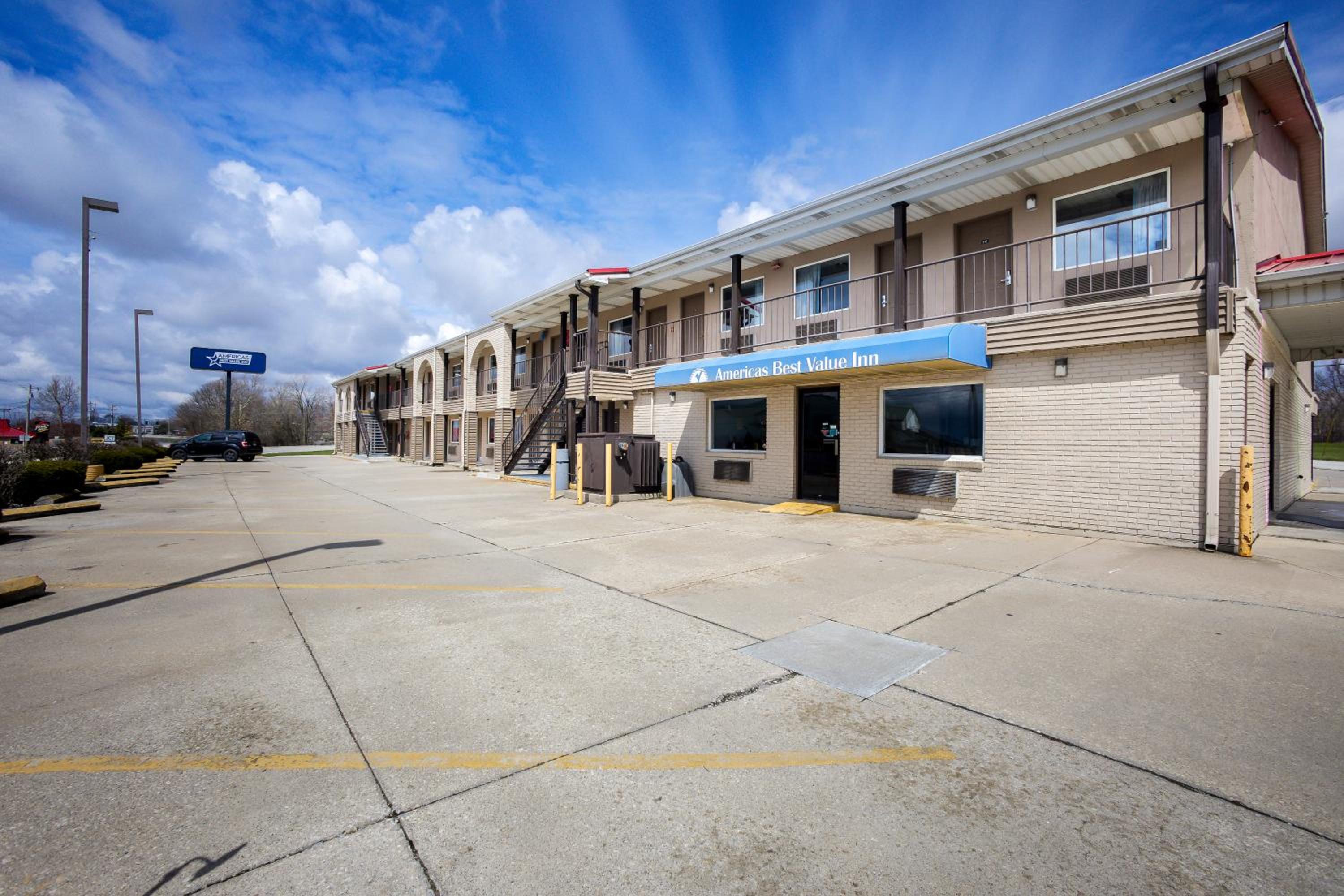 Americas Best Value Inn-Celina - Property Image 15