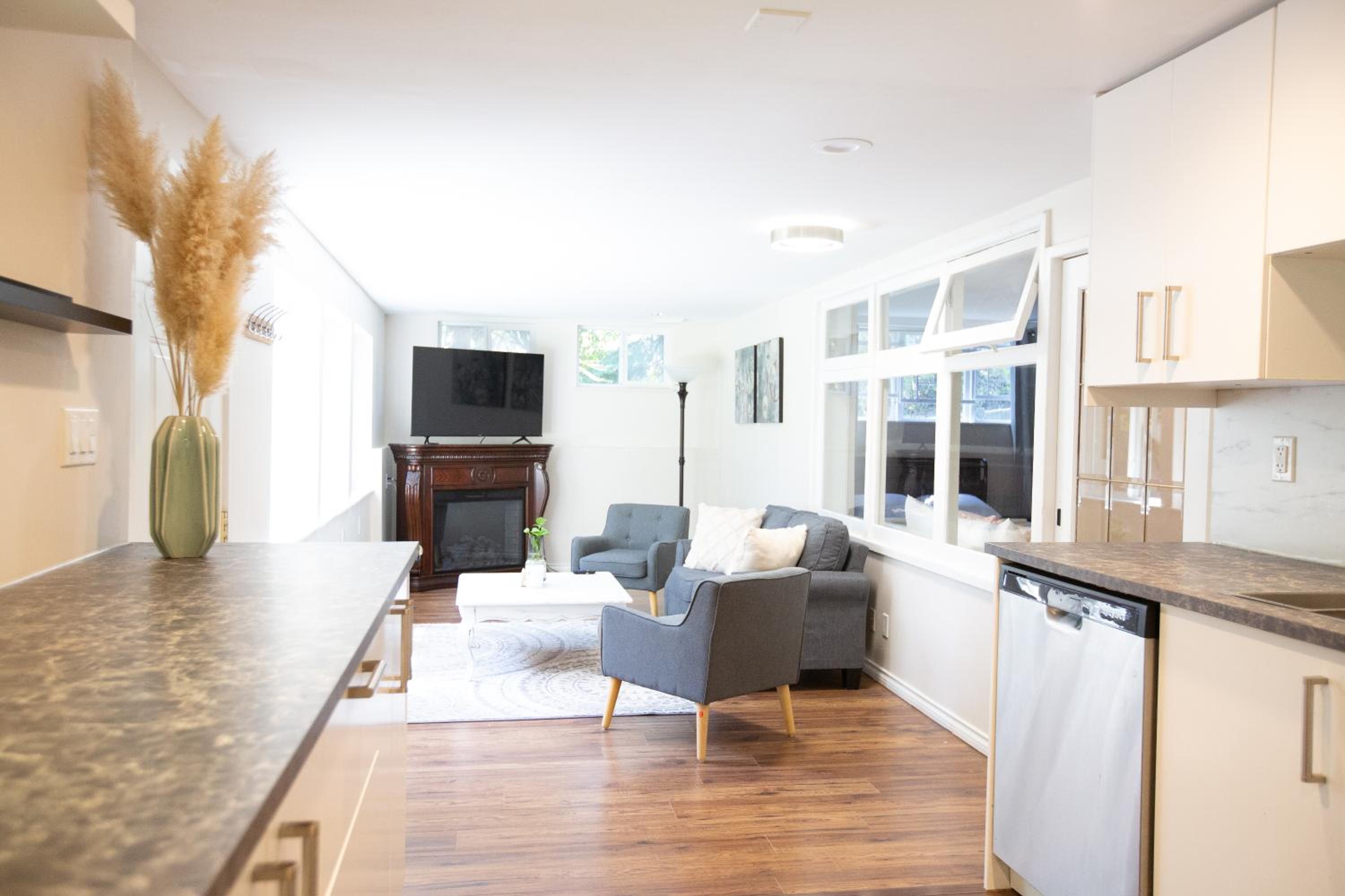 Private Garden-Level Suite