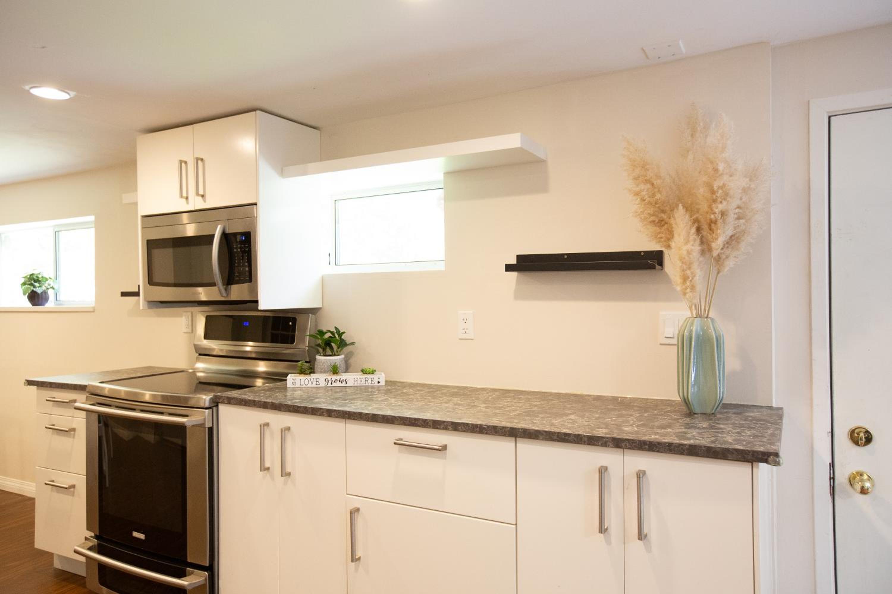 Private Garden-Level Suite