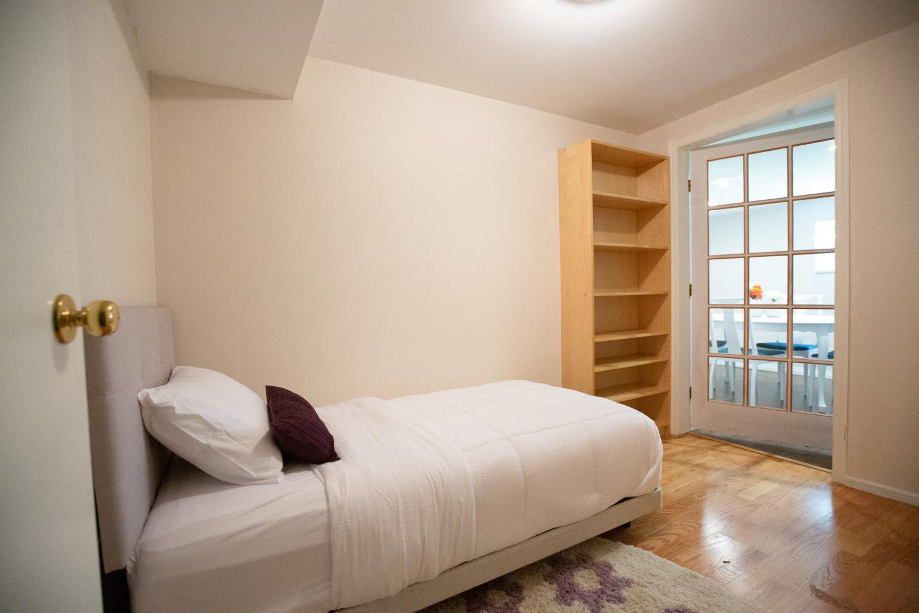 Private Garden-Level Suite