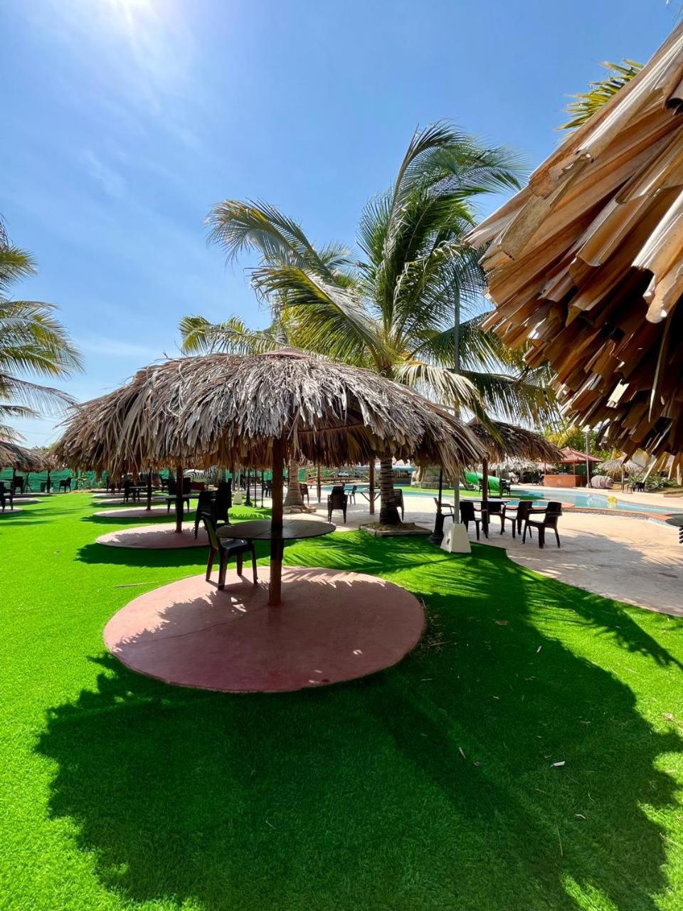 Paradise Resort