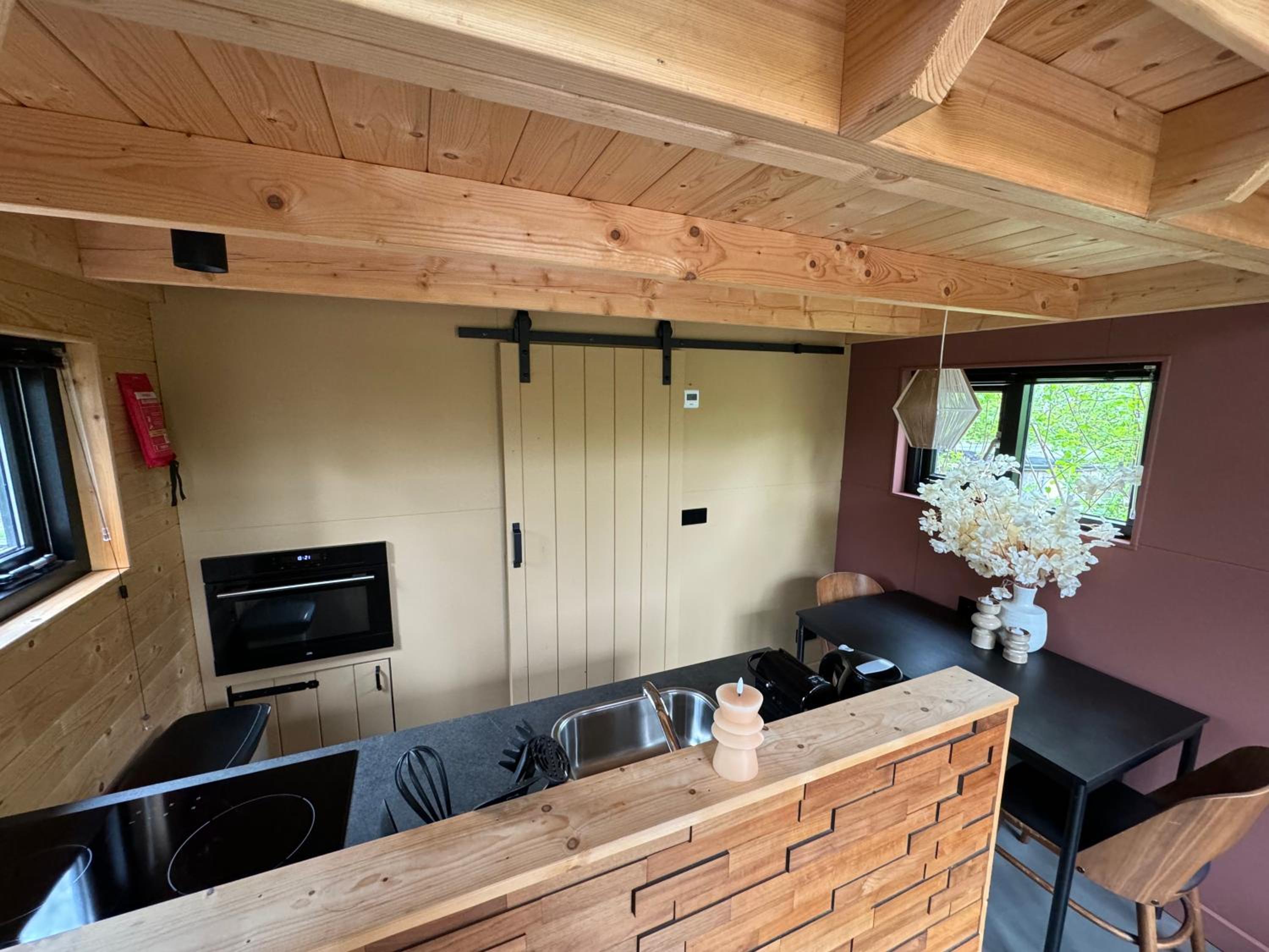 Tiny House Mayu - Veluwe Airco 4 persons view 2