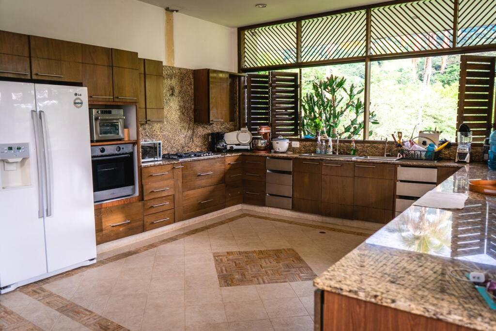 Hacienda San Alejo +Pool Magic Views