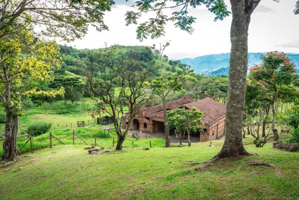 Hacienda San Alejo +Pool Magic Views