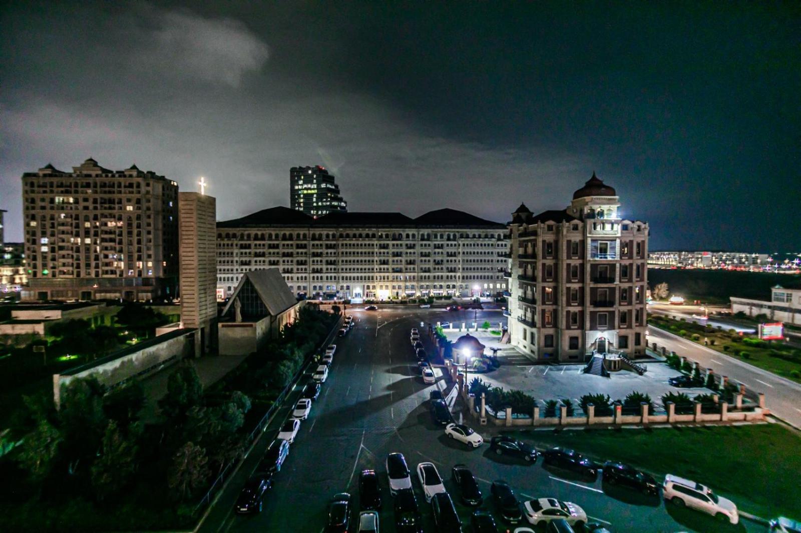 Park Azure Apartment 191