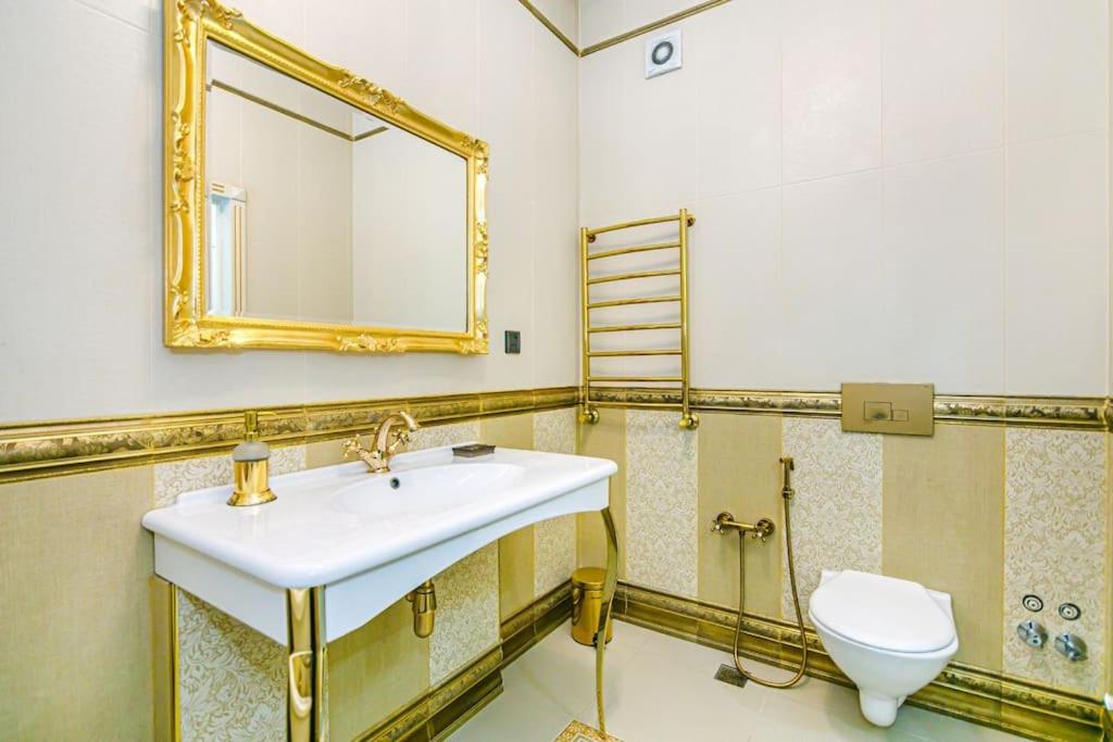 Park Azure Apartment 191