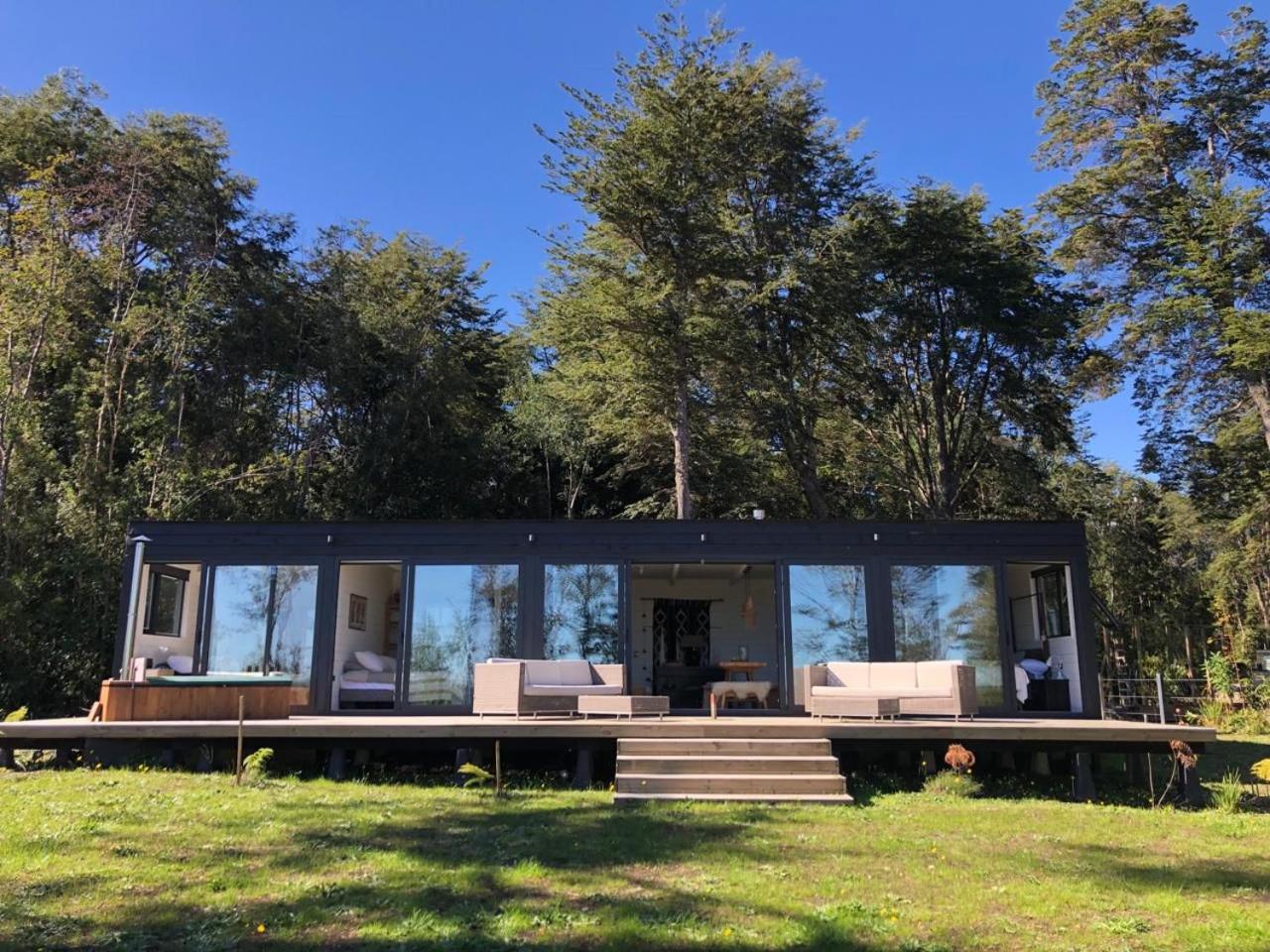 Calma Cabins