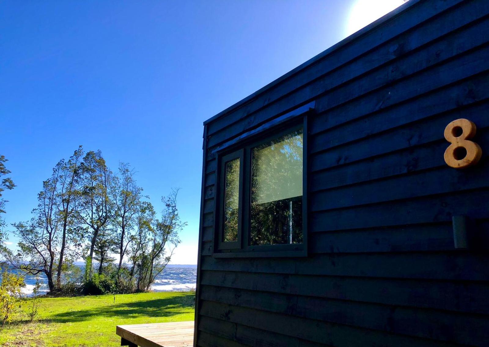 Calma Cabins
