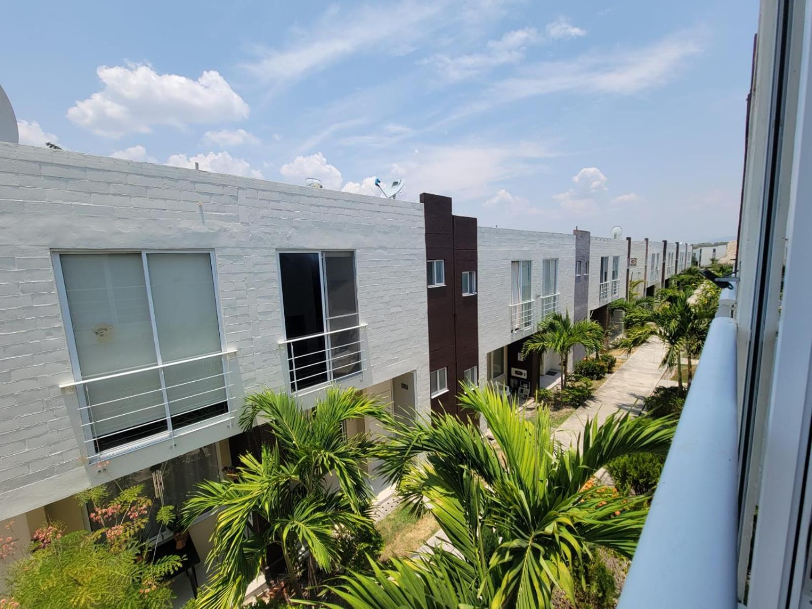 Casa en condominio, piscinas, jacuzzis