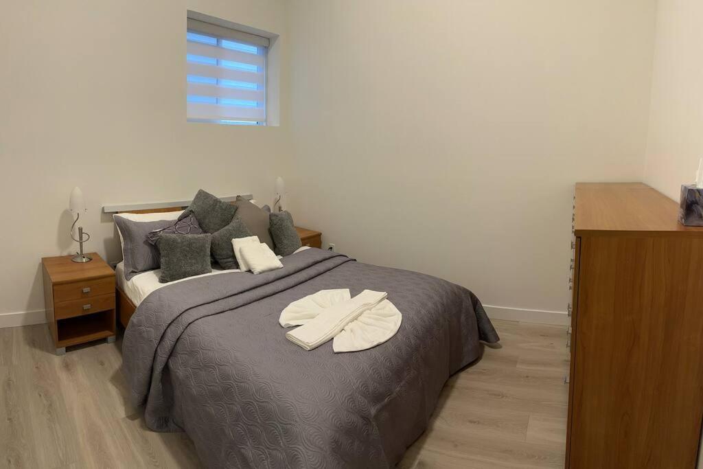 Maple Ridge vacation suite1100sf