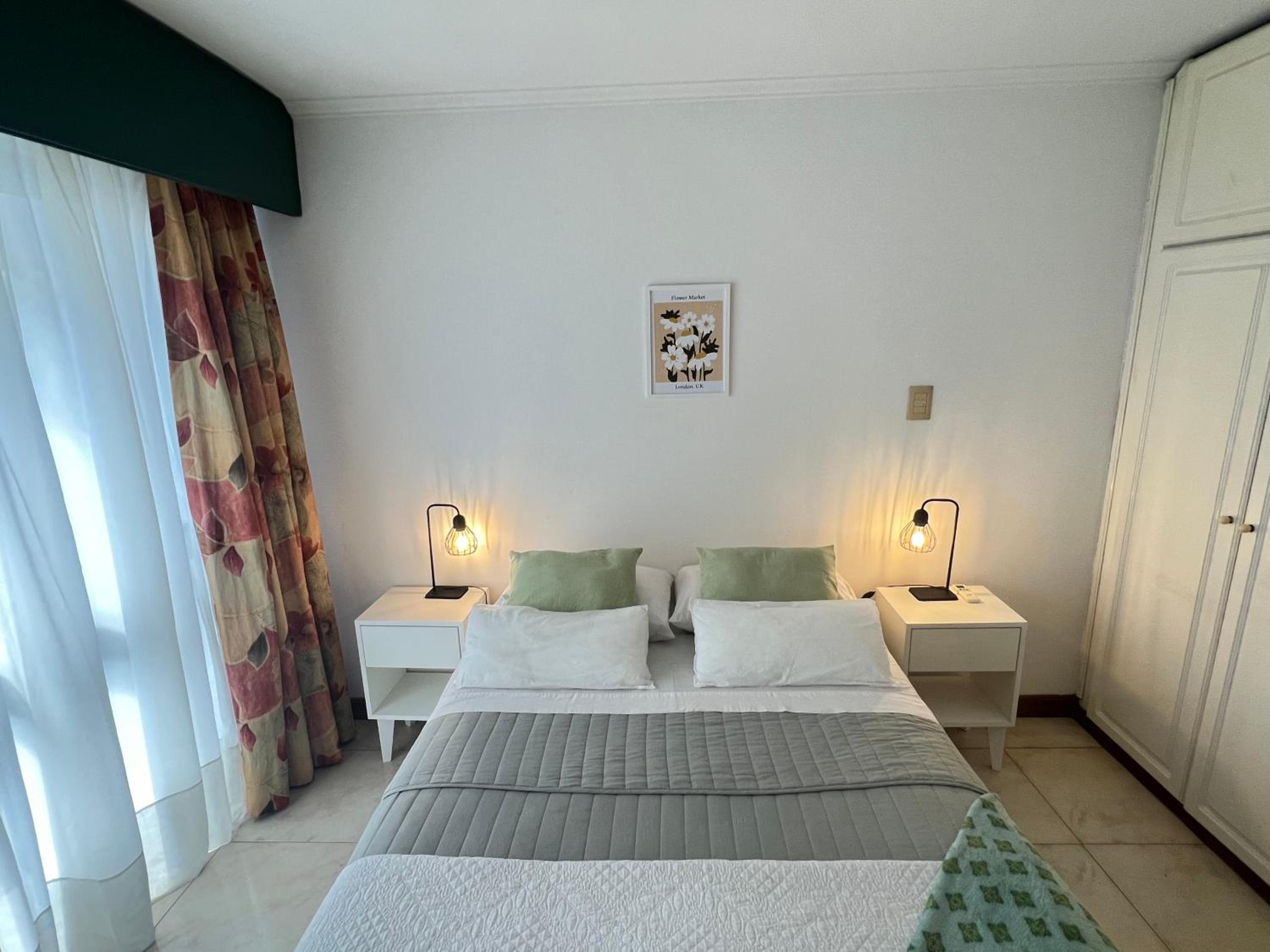 Mendoza Suites 9 -parking privado opcional-