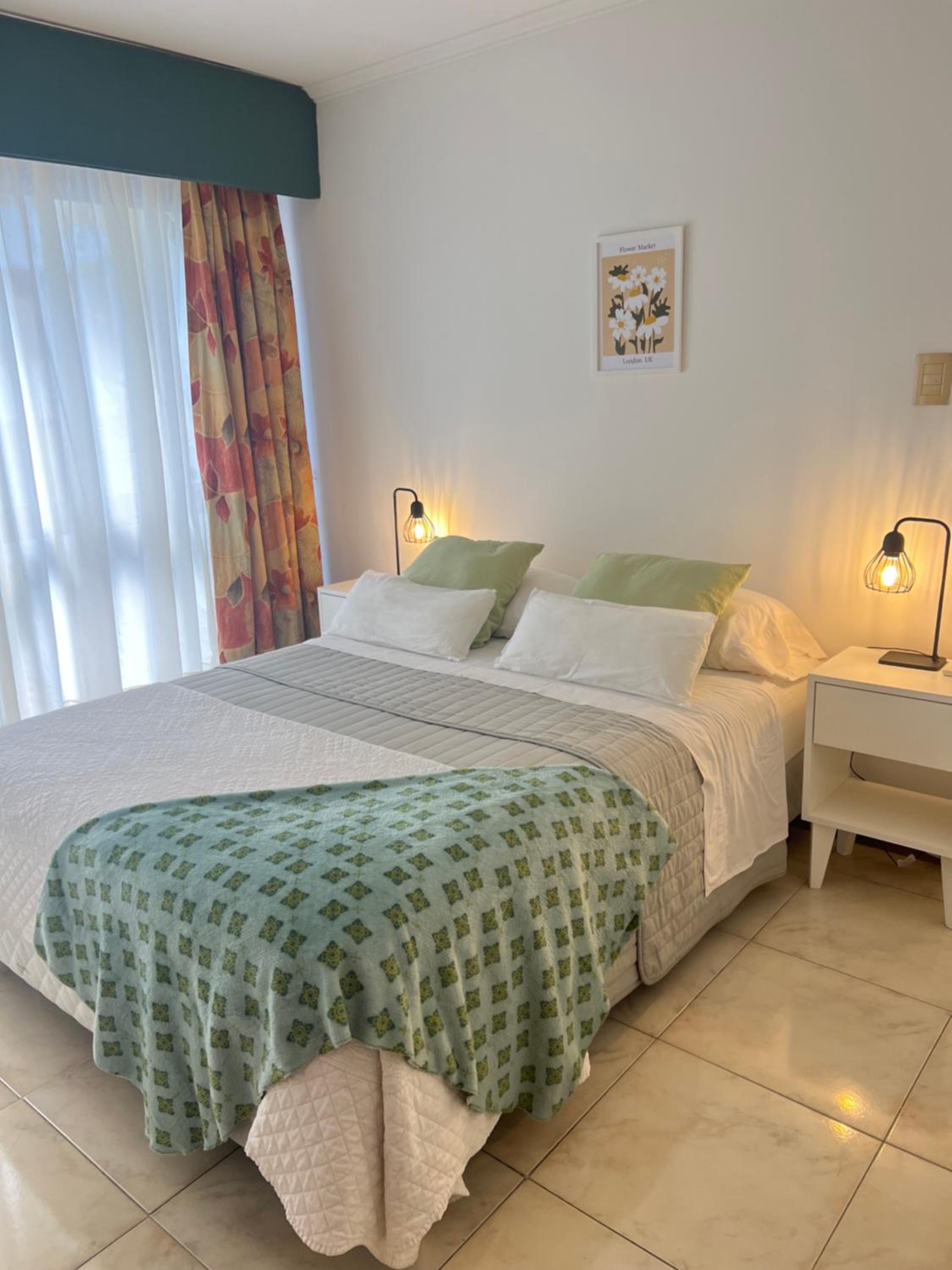 Mendoza Suites 9 -parking privado opcional-