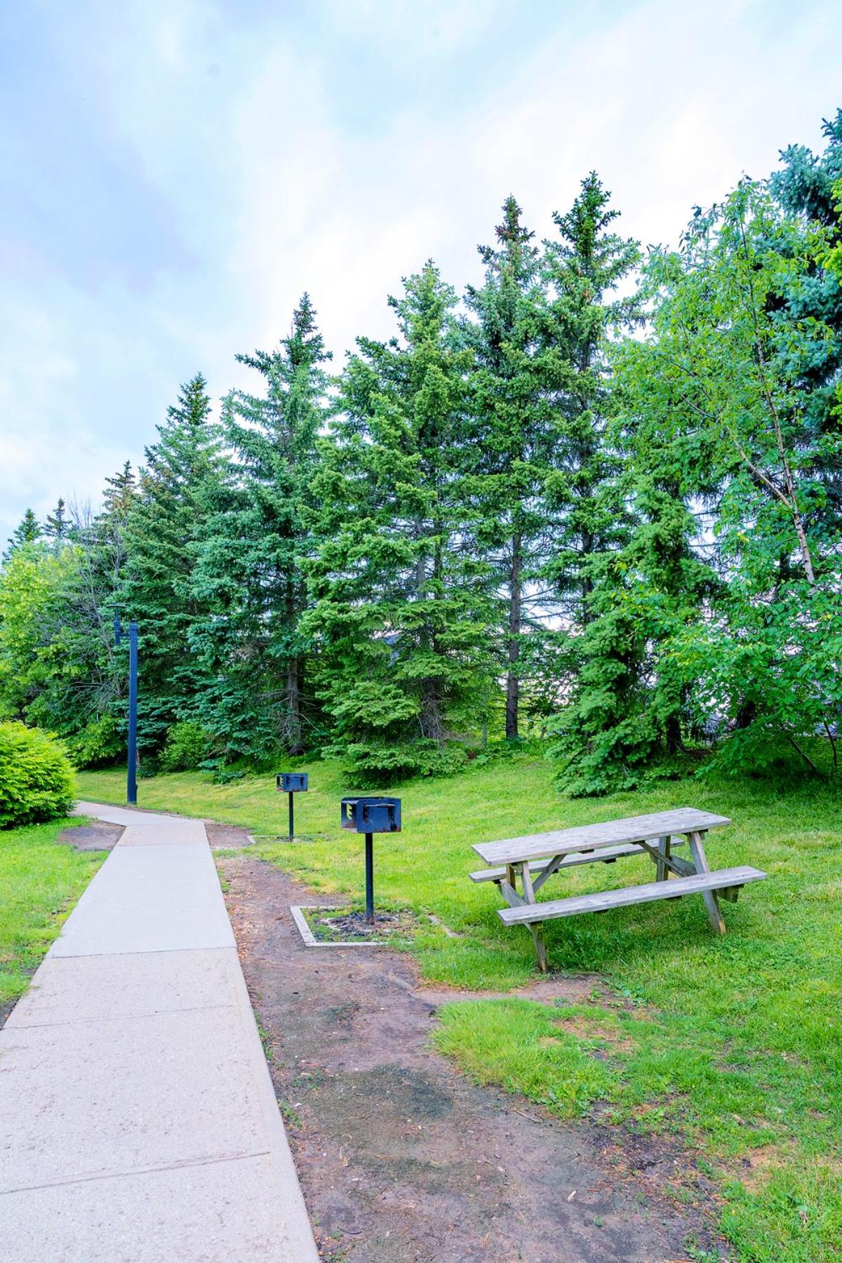 Gorgeous Studio Condo in Blue Mountains Sleeps 4