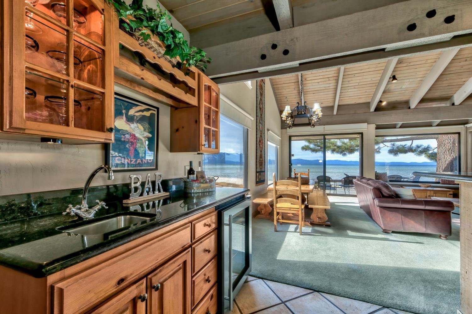 Lake Tahoe Vacations - Lakeland Village 635 - Lakefront Charm - Property Image 29