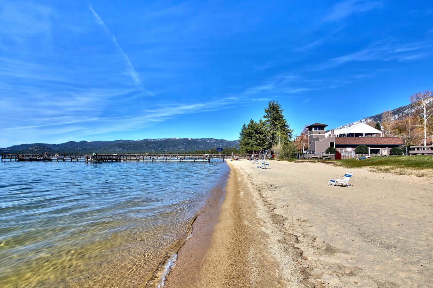 Lake Tahoe Vacations - Lakeland Village 635 - Lakefront Charm - Property Image 10
