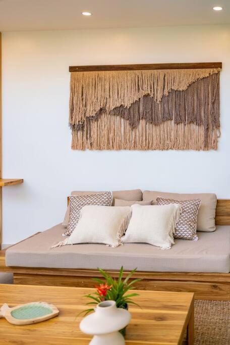 Hermosa Palms, Casa Lorenzo Beach Front Club House