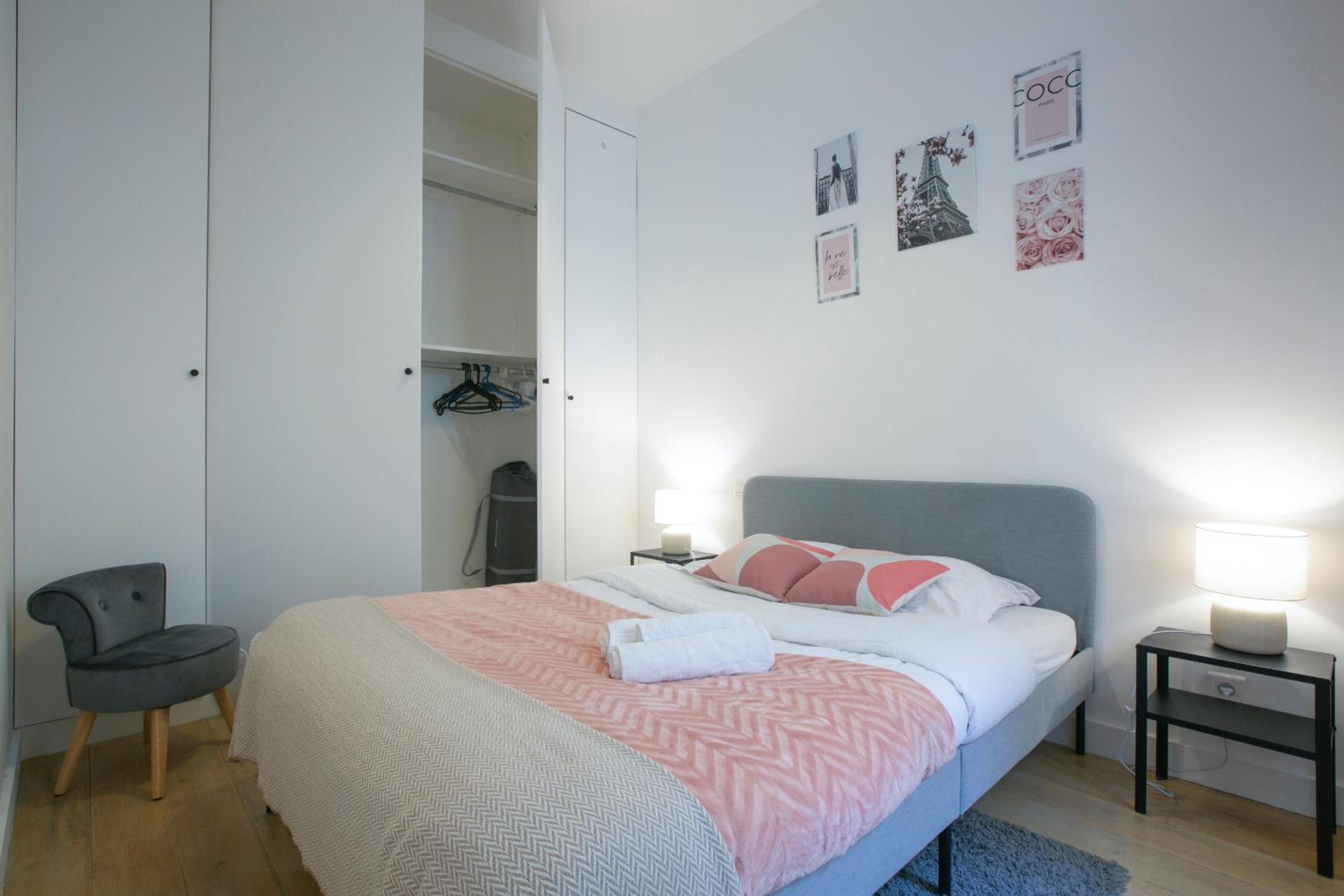 Warm 2 bedrooms apartement - c38