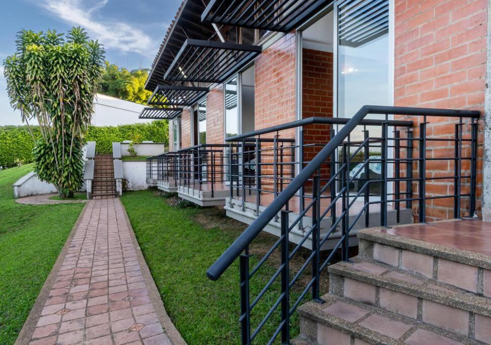 Tropical Village + Pool Stunning Views Quindio