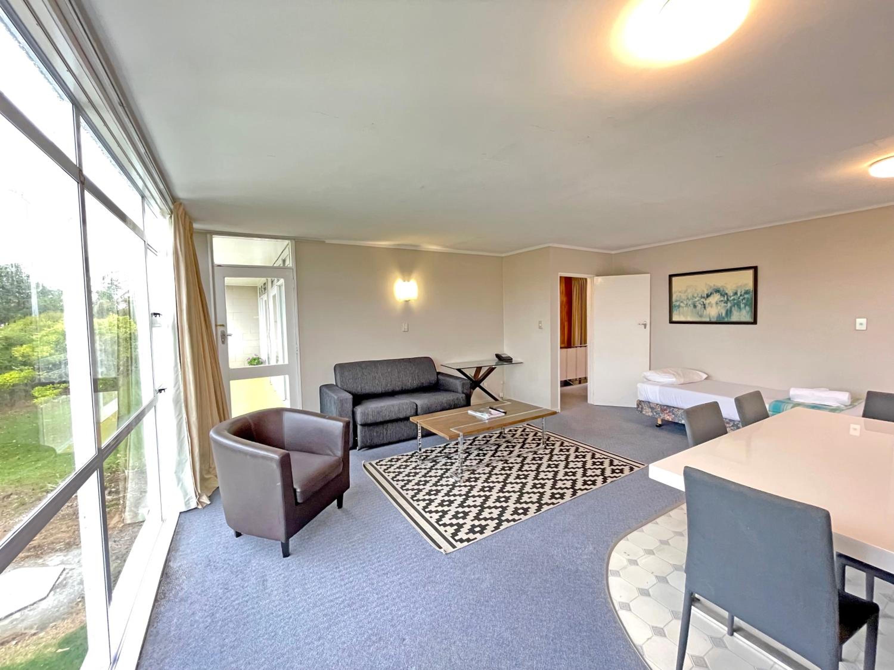 Mount Eden Motel