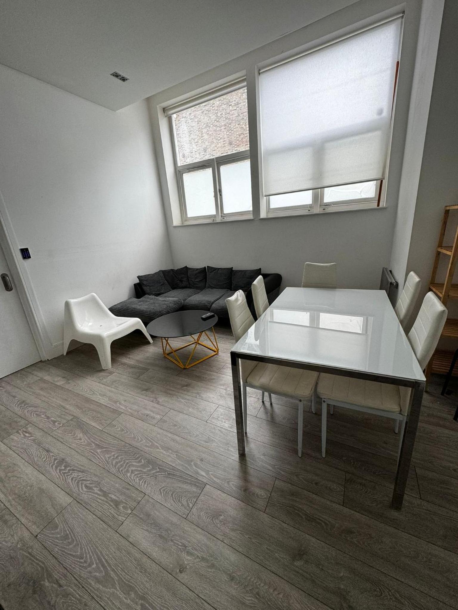 Bridgeman Road Property in King's Cross
